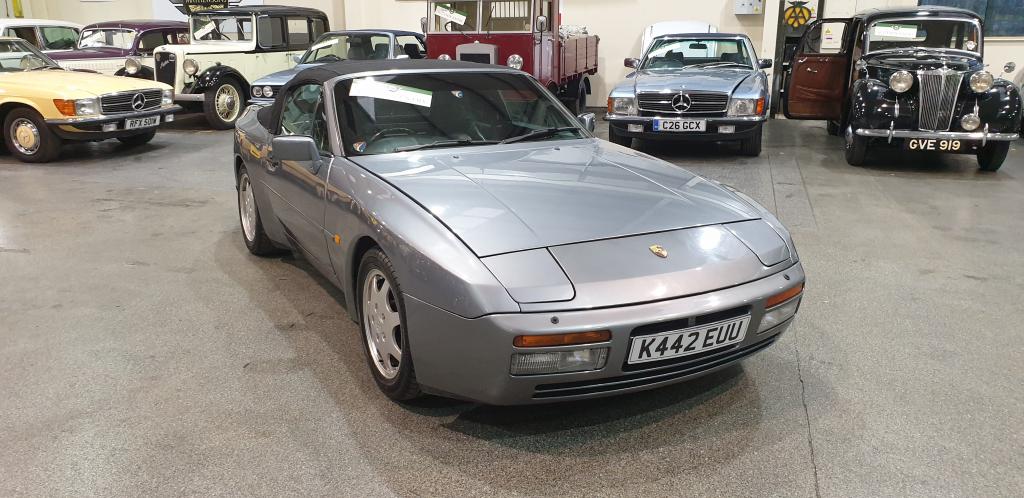 1992 Porsche 944 Turbo Cabriolet