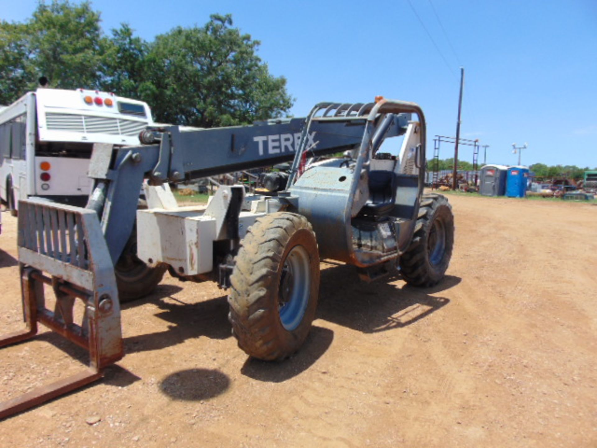 2005 TEREX SQUARE SHOOTER TH636C - Image 2 of 10