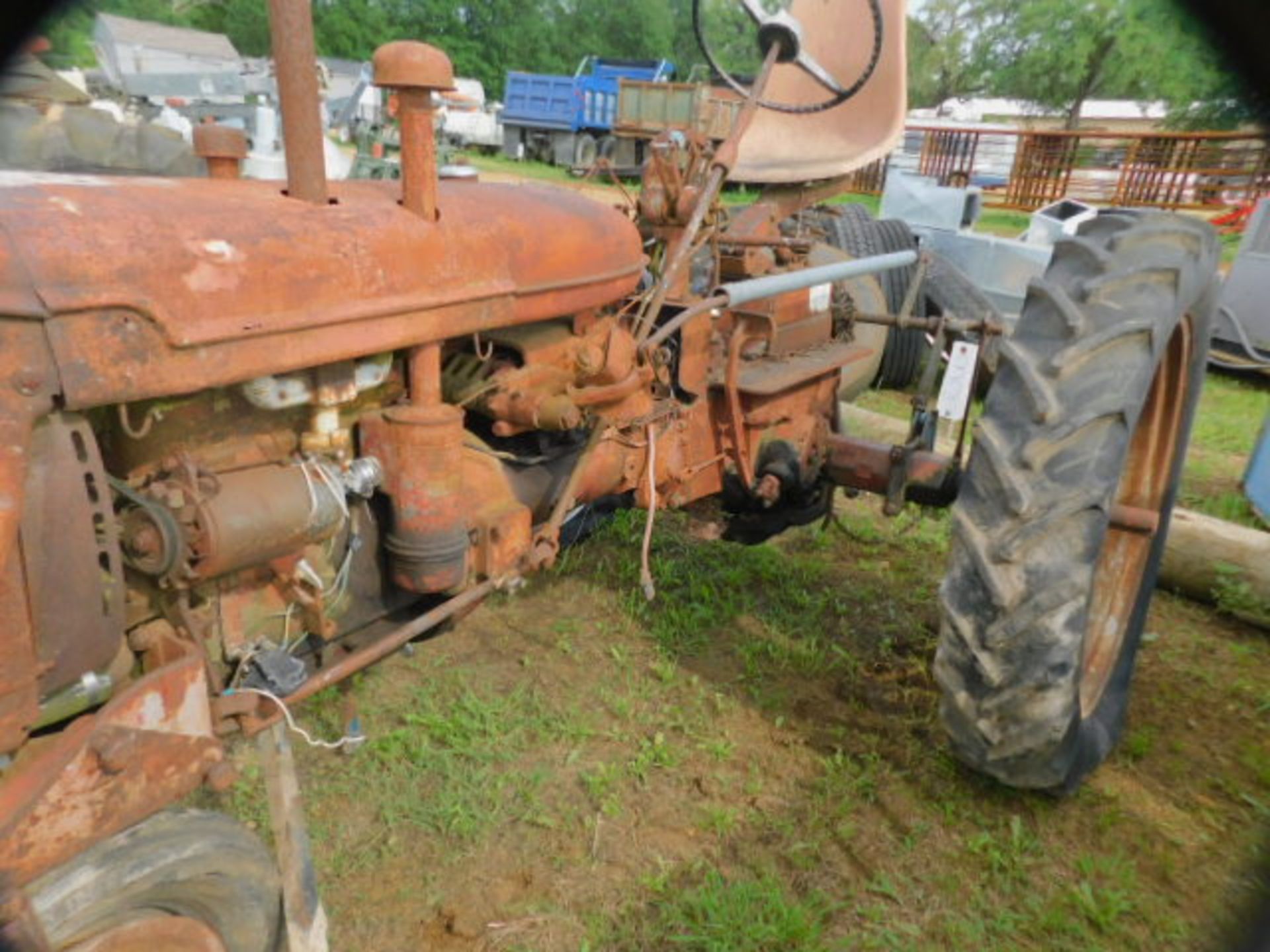 FARMALL C - Image 3 of 3