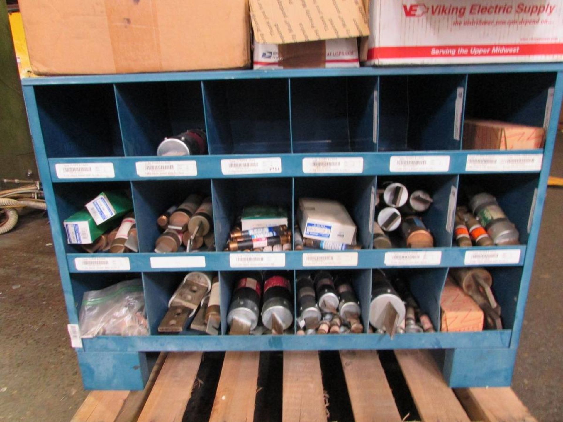 Bowman Bolt Bins with Assorted Electrical Fuses - Image 2 of 7