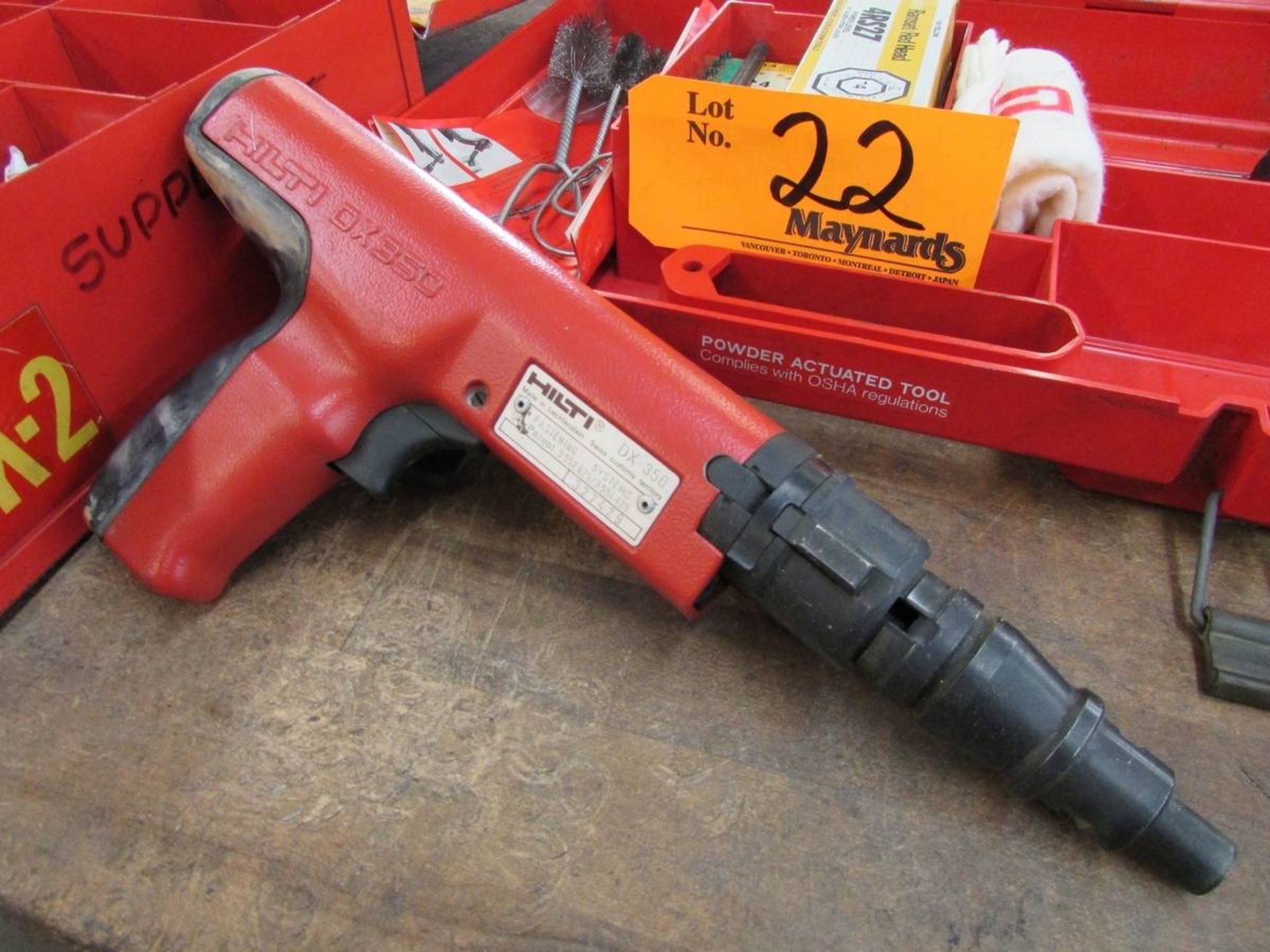 Hilti DX350 Powder Actuated Fastening Tool - Image 4 of 6