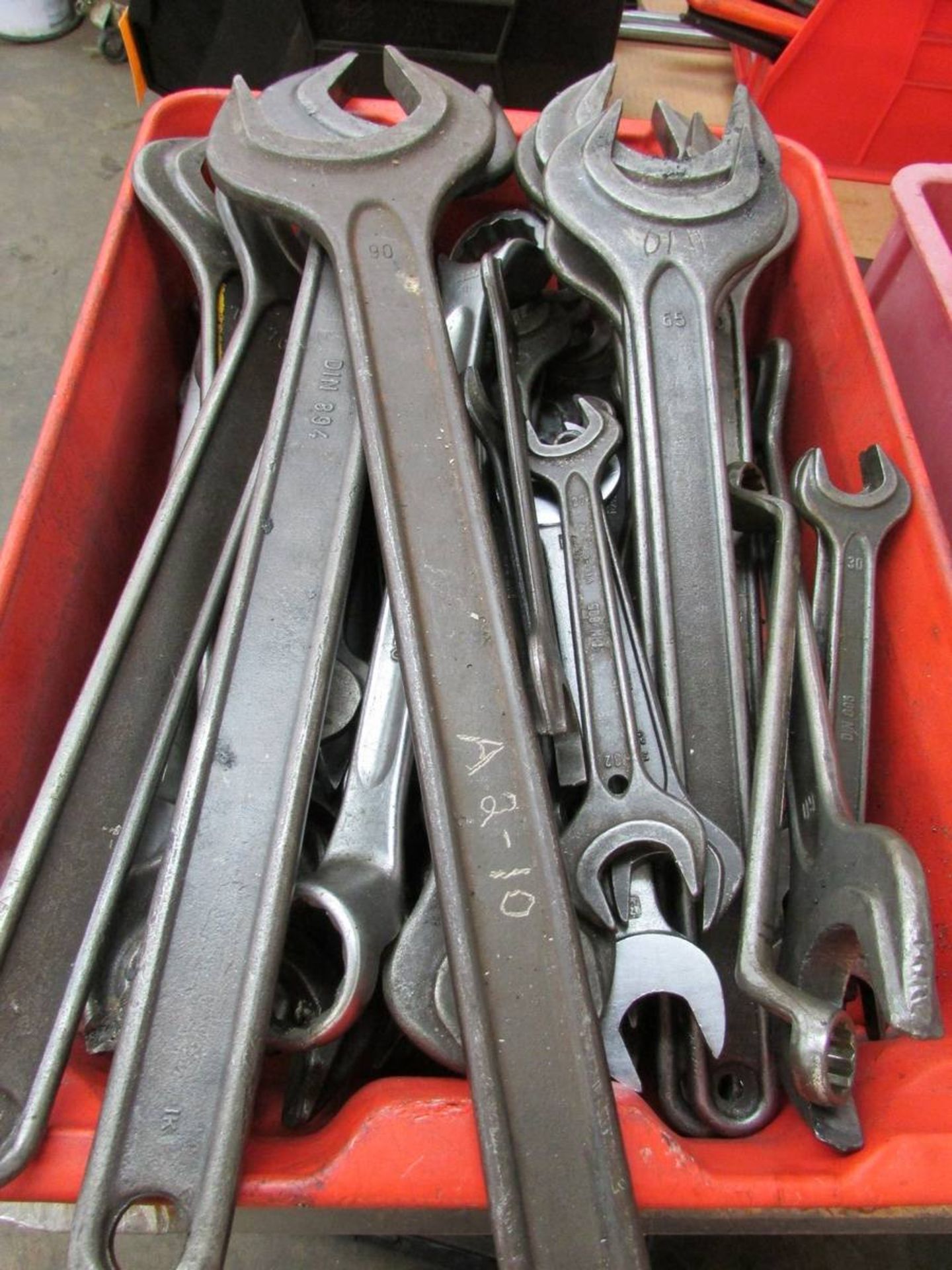 Bins of Assorted Metric and Standard Wrenches - Image 3 of 4