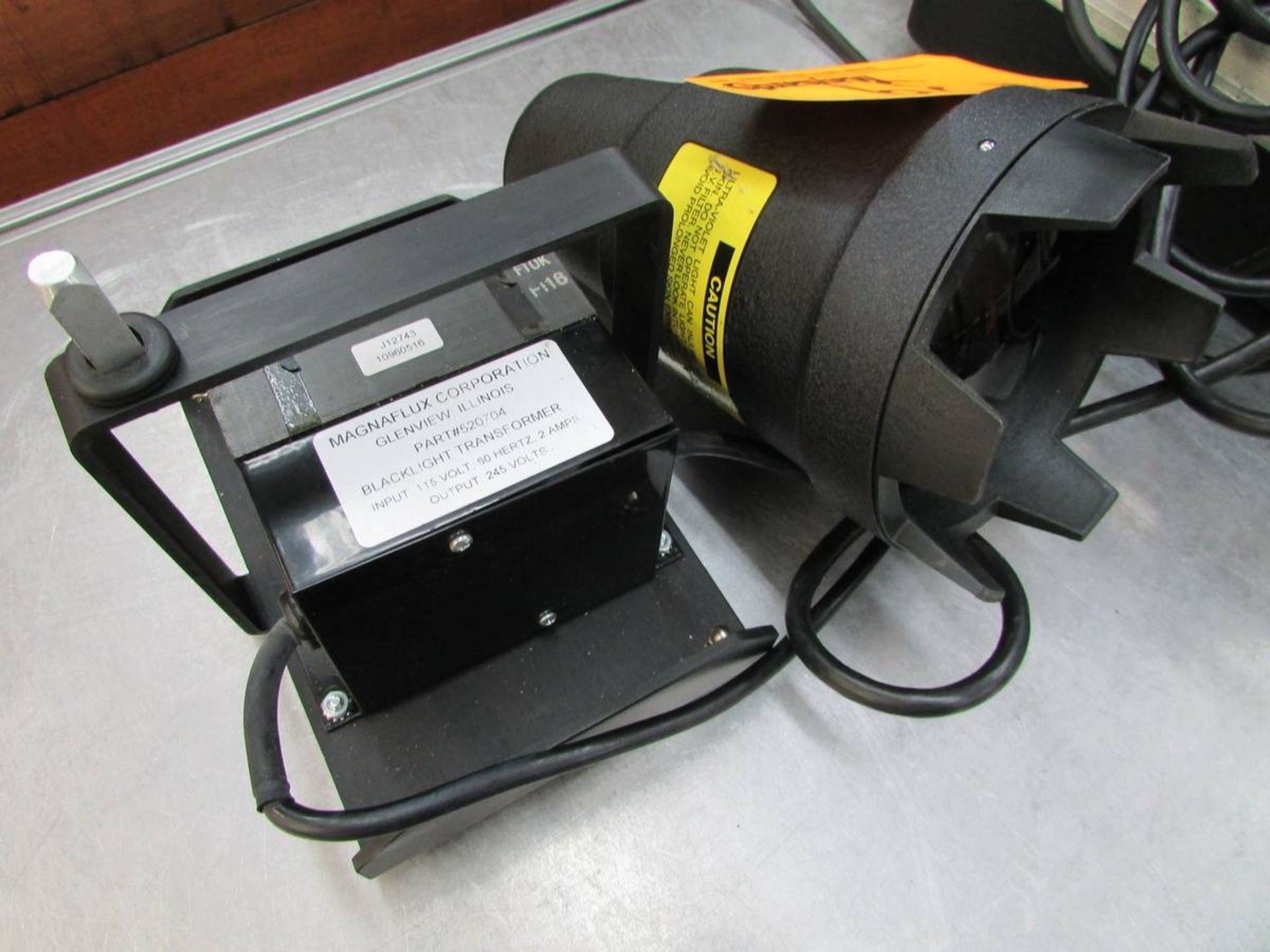 Magnaflux Y-7 AC/DC Magnetic Particle Inspection Unit - Image 6 of 8