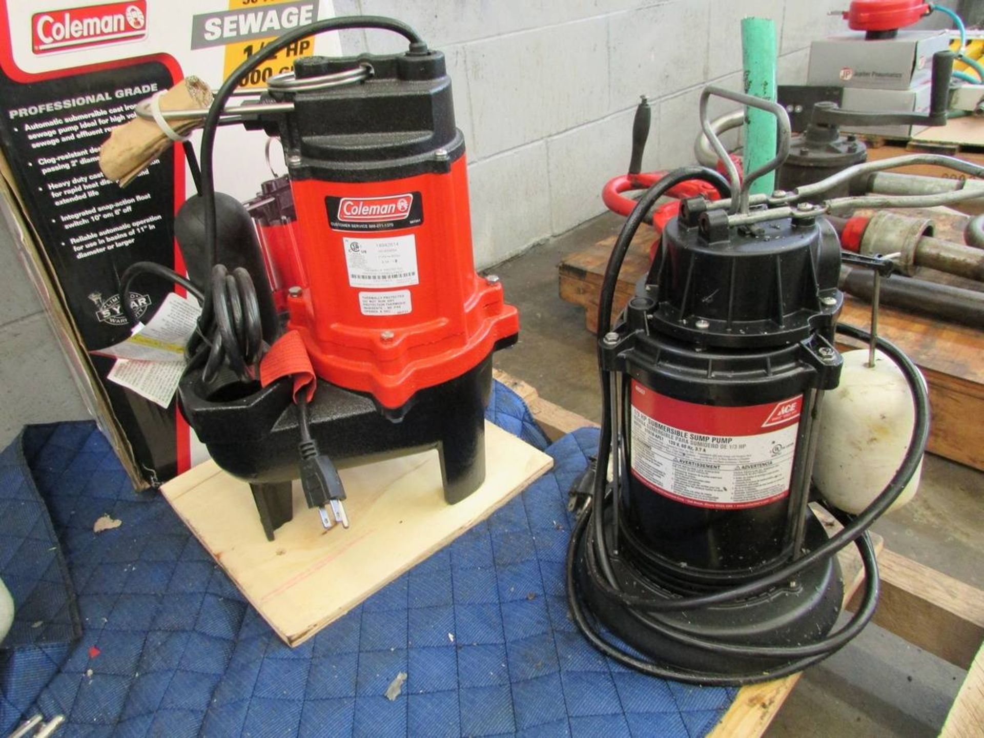 Assorted Submersible Pumps - Image 5 of 5