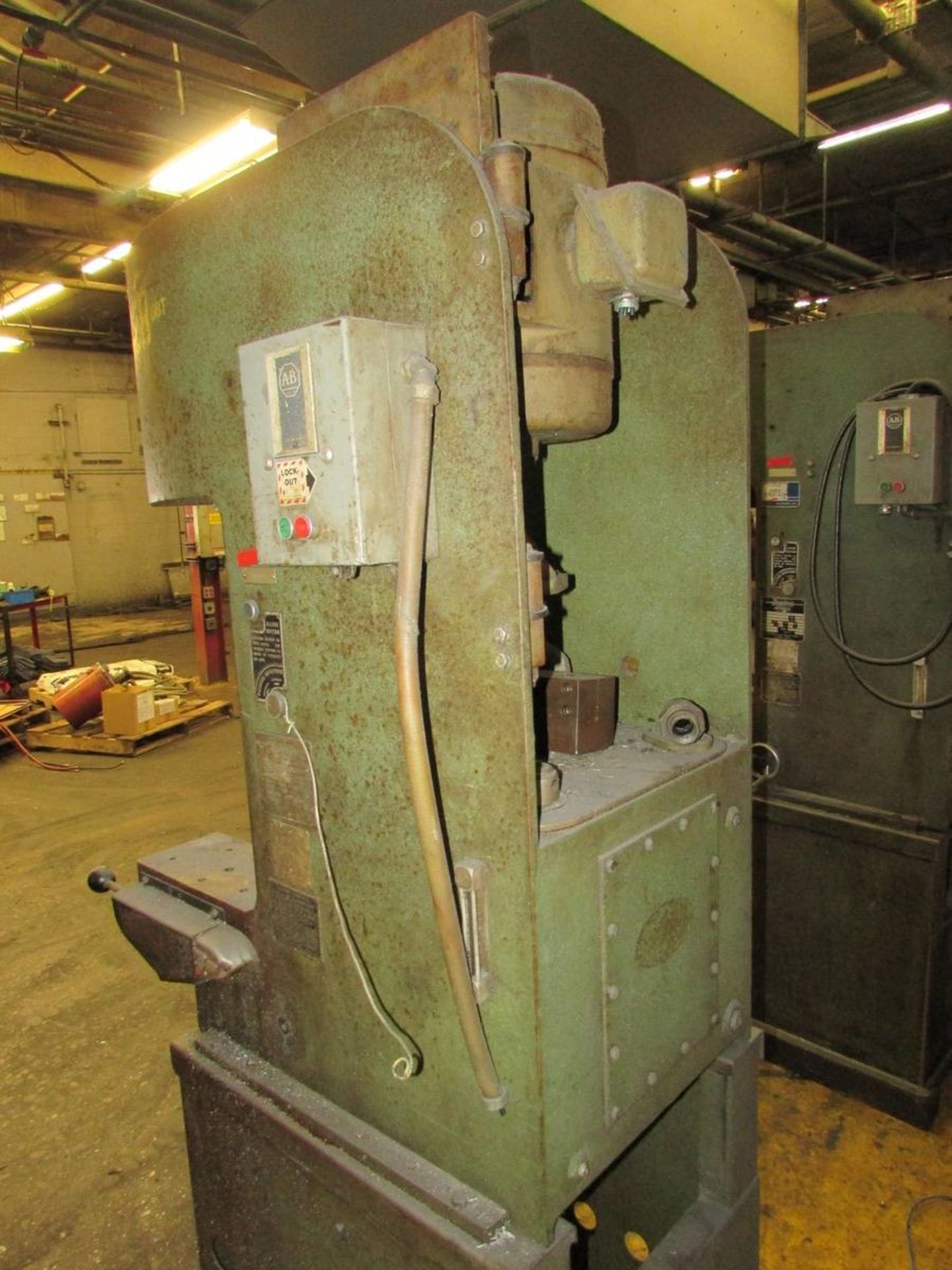 Denison Multipress S087LC261C221D267A59 8 Ton Hydraulic C-Frame Press - Image 4 of 8