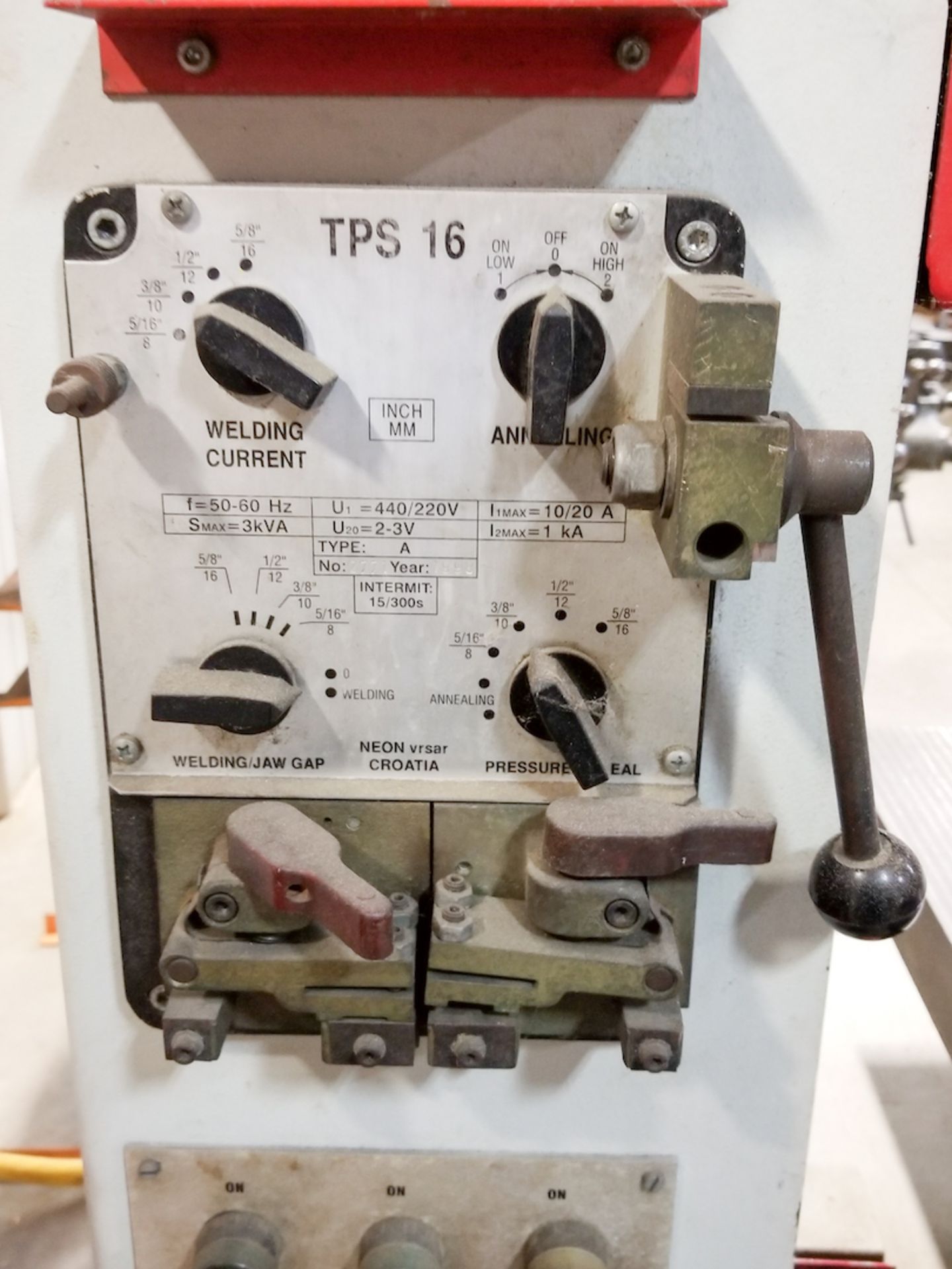 Dake Johnson V-16 Vertical Band Saw - Image 3 of 5