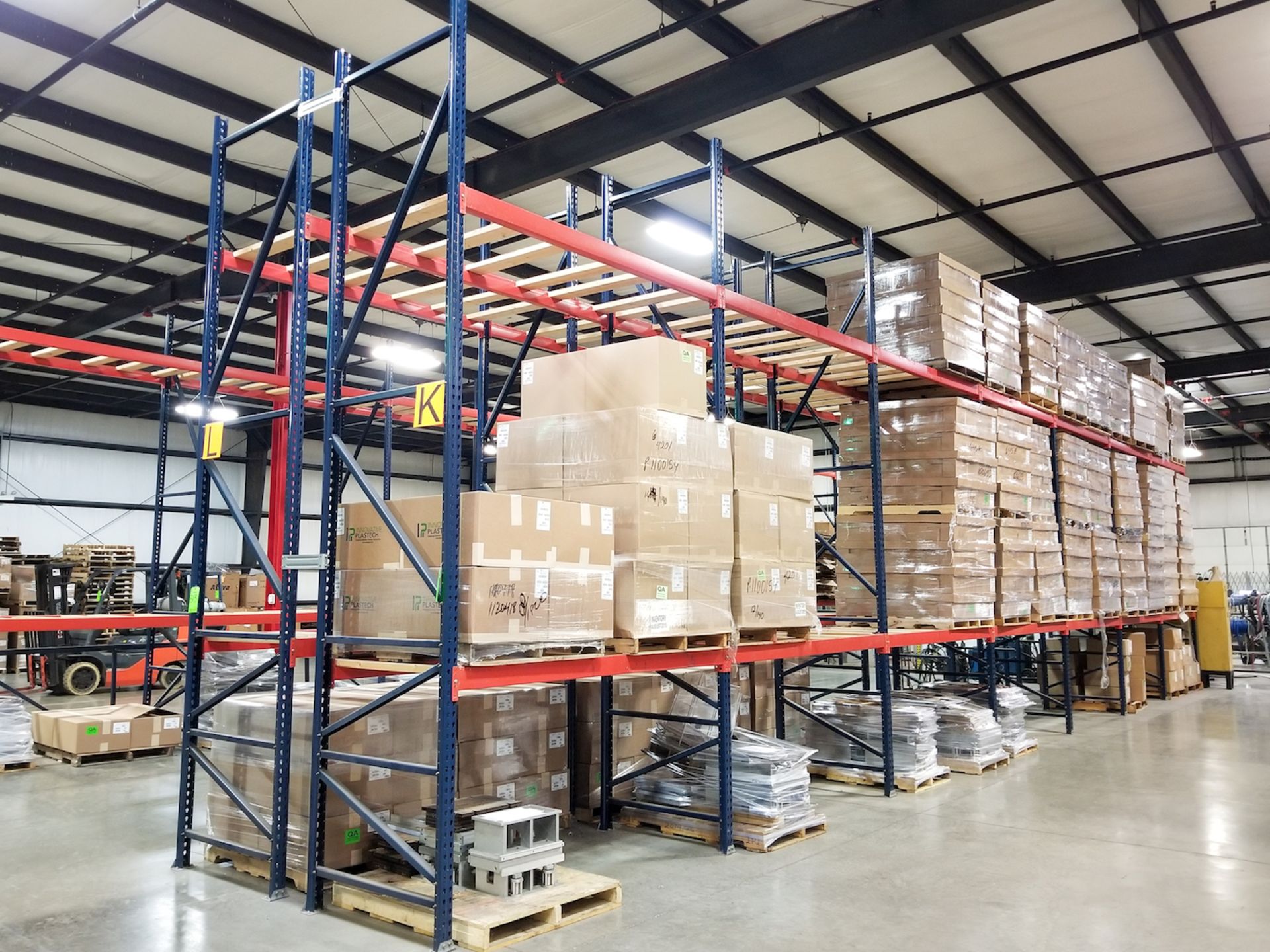 (14) Sections of Pallet Racking to Include: (16) 16' Uprights; (56) 8' Horizontals