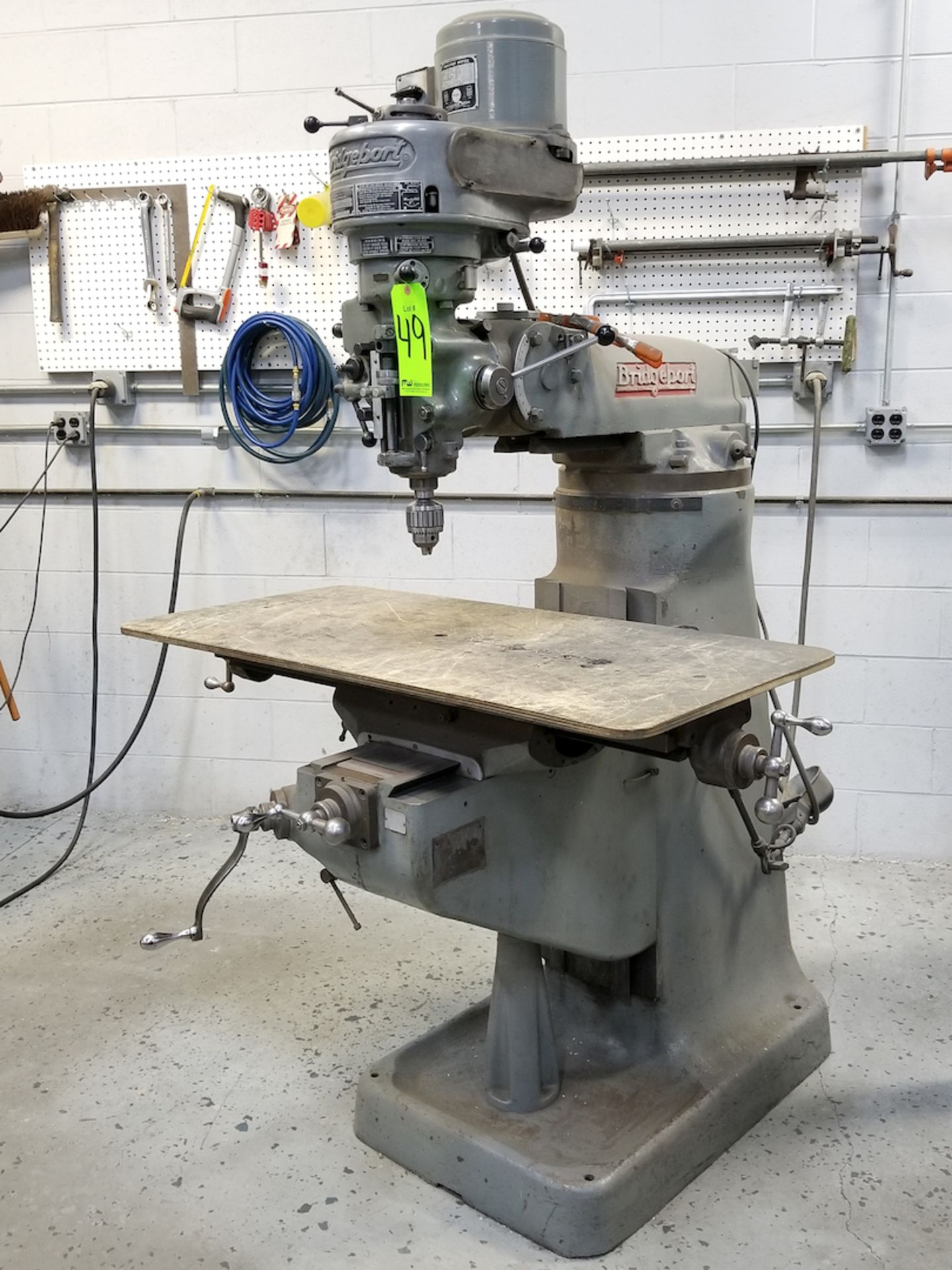 Bridgeport Milling Machine, 1 1/2HP