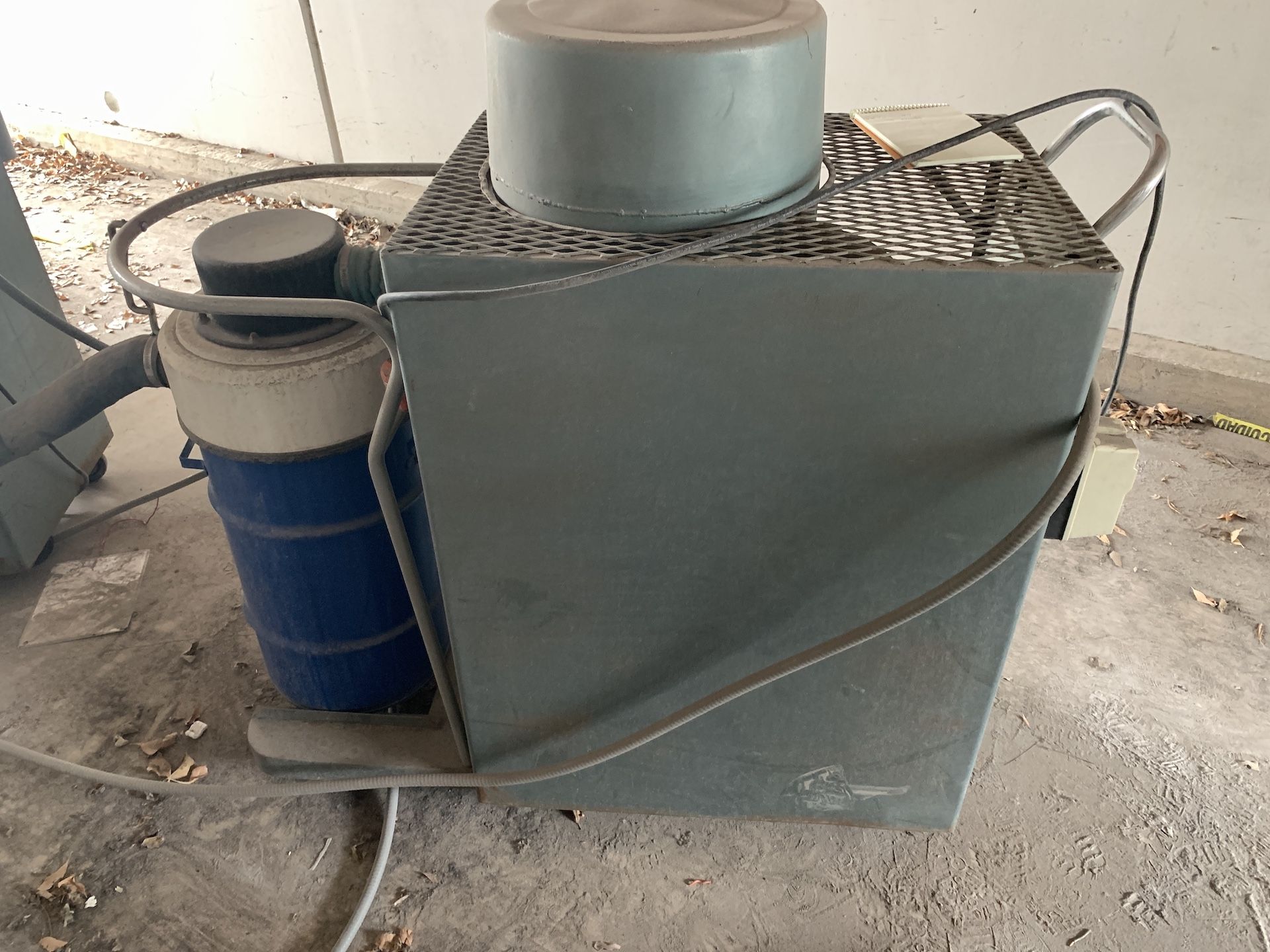 Ryvac Engineering 7.5 hp dust collector