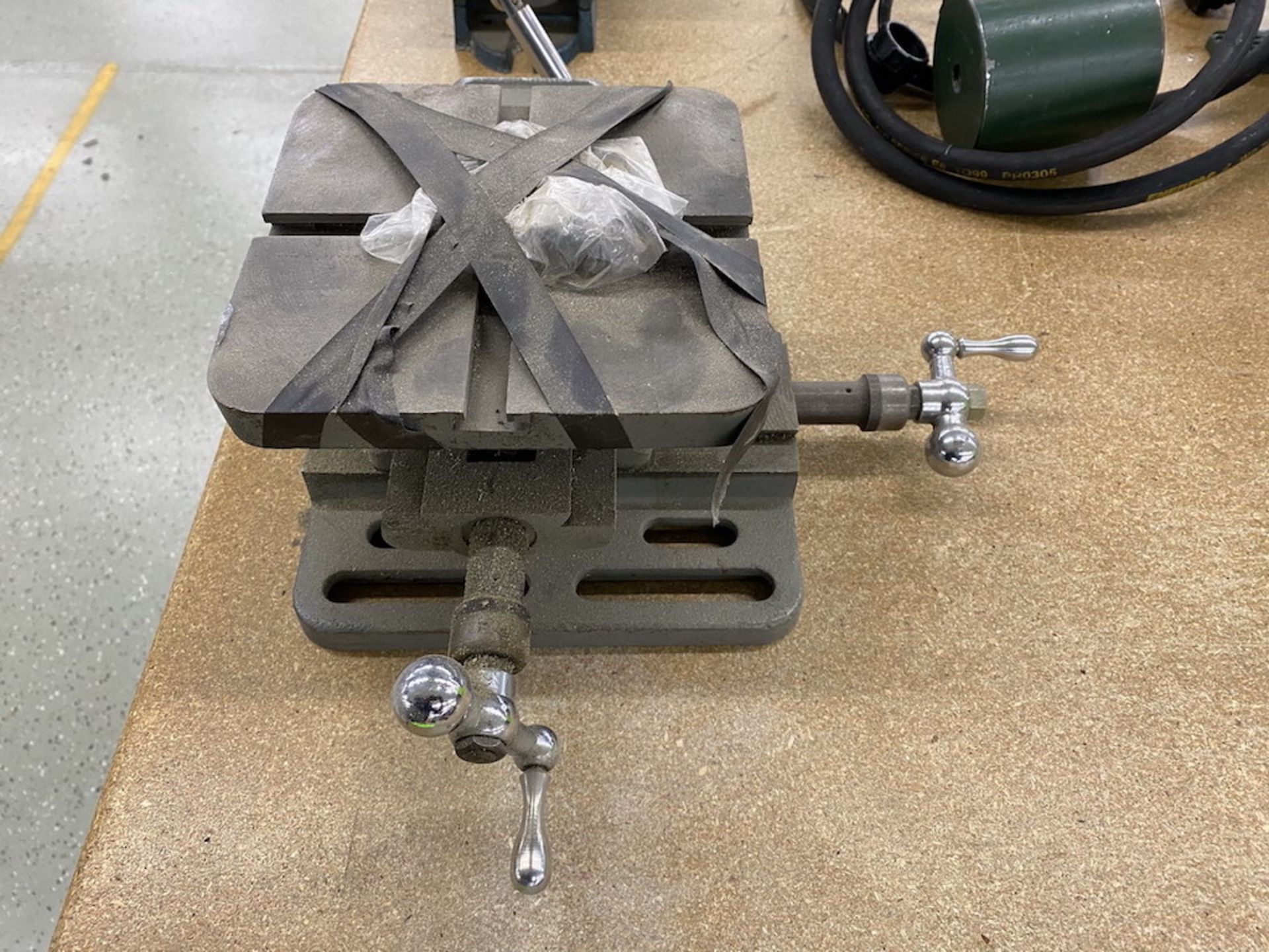 7" T-Slotted Press Vise - Image 2 of 3