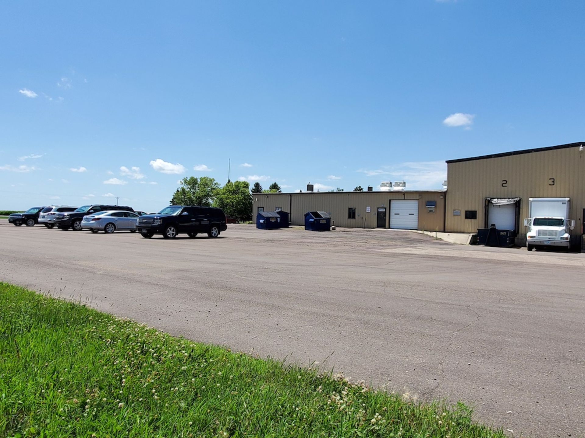 Real Estate - (3) Buildings, 85,550 Total sq./ft. on 12.75 Acres - Image 12 of 25