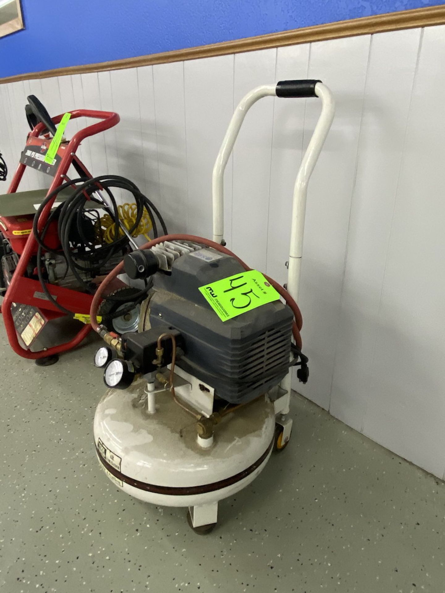 Tool Shop 4 Gallon Tank Air Compressor, 200 PSI, 2 HP - Image 3 of 3