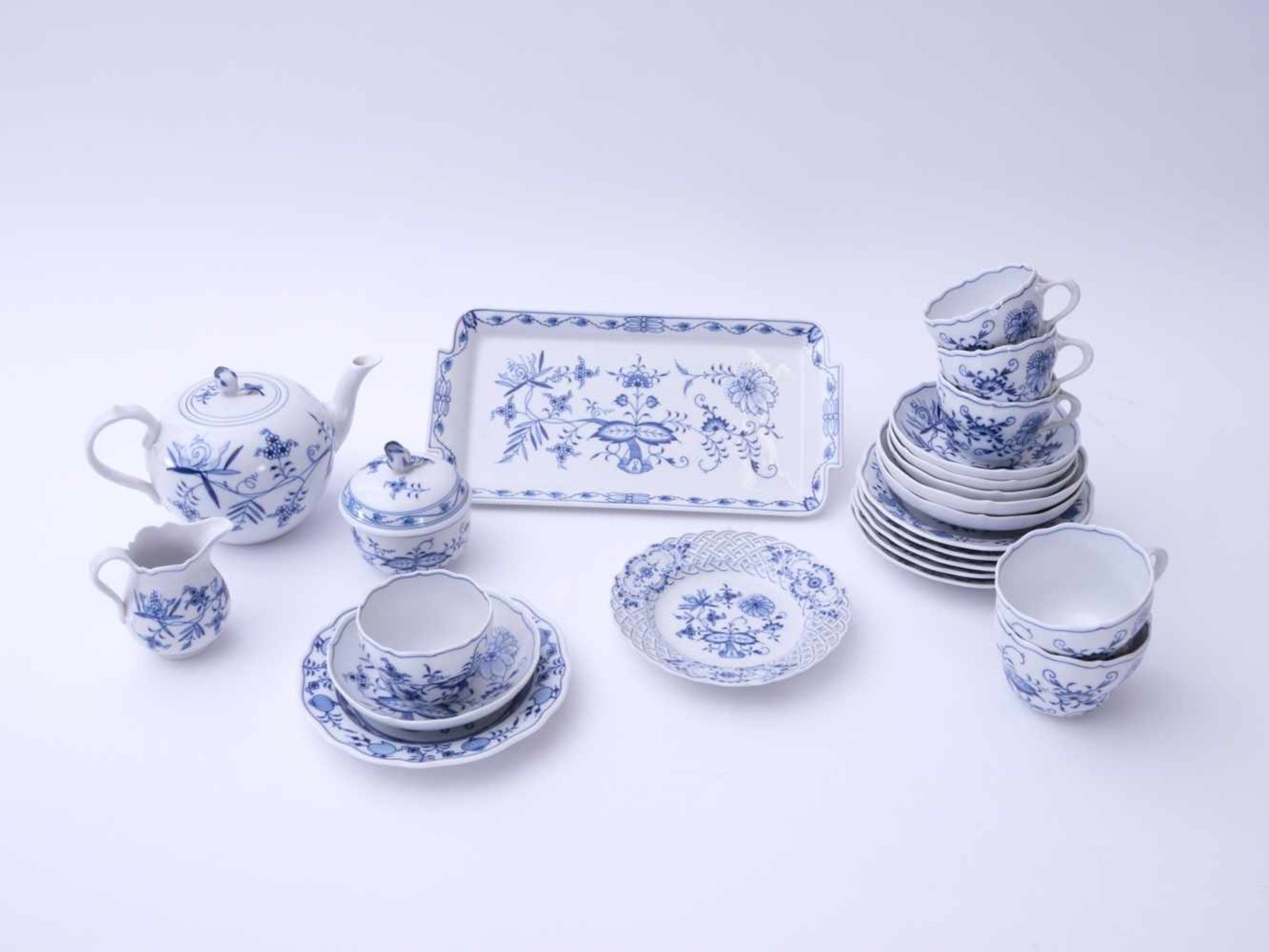 Meissen Teeservice Zwiebelmuster 23 TeileRestservice im klassischen blauen Unterglasurdekor. - Bild 6 aus 6