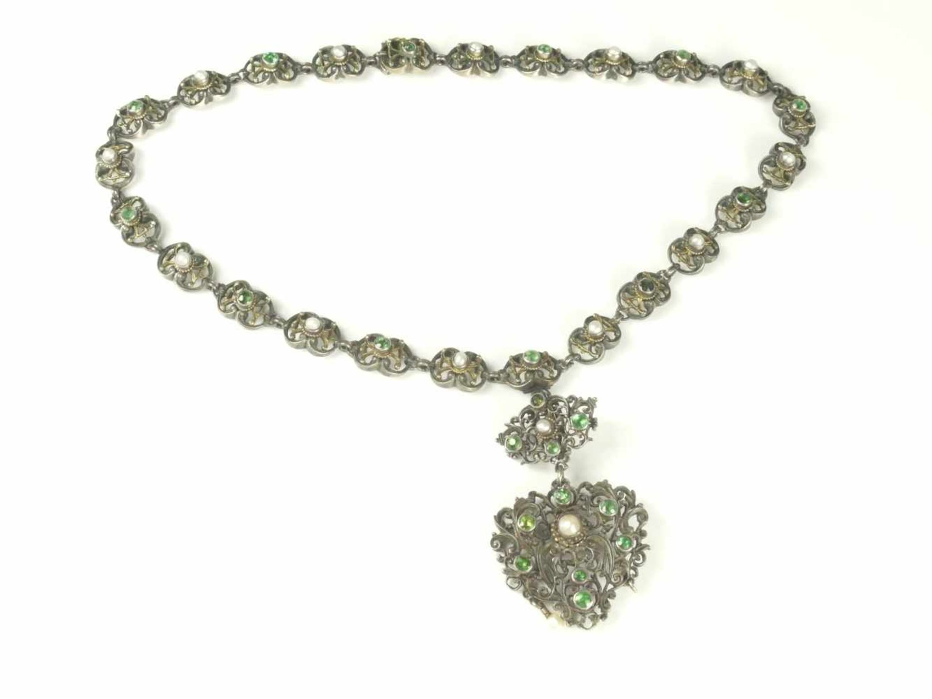 Neorenaissance Collier mit Anhänger Silber und Perlen um 1880Silber geschwärzt, Collier in