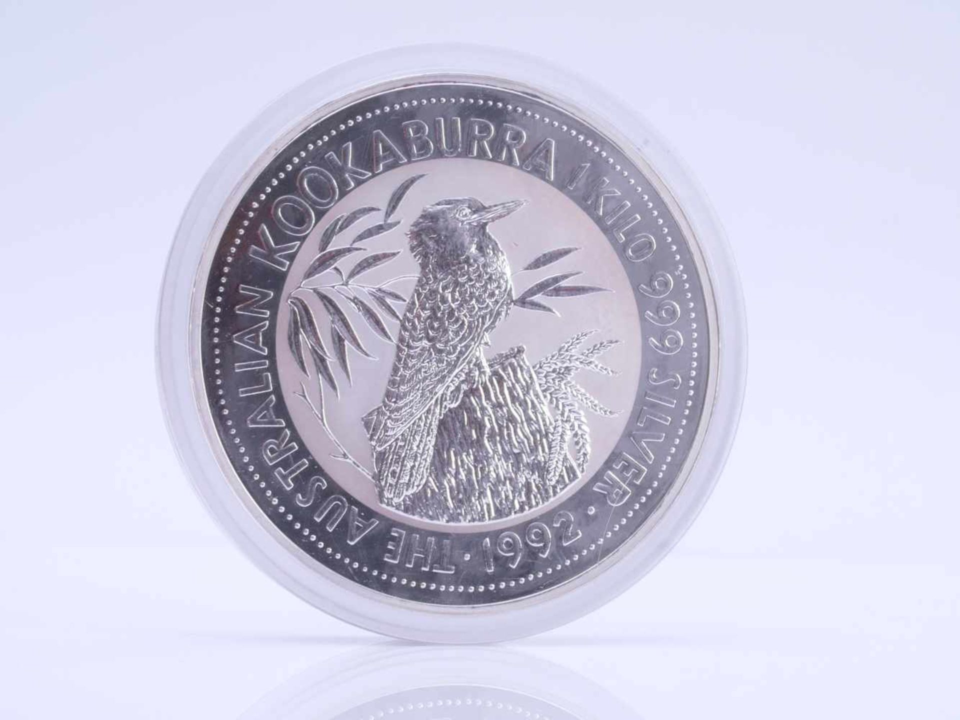 1 Kilo Silbermünze Australien 30 Dollar Kookaburra 1992In Münzkapsel. Recto Darstellung eines
