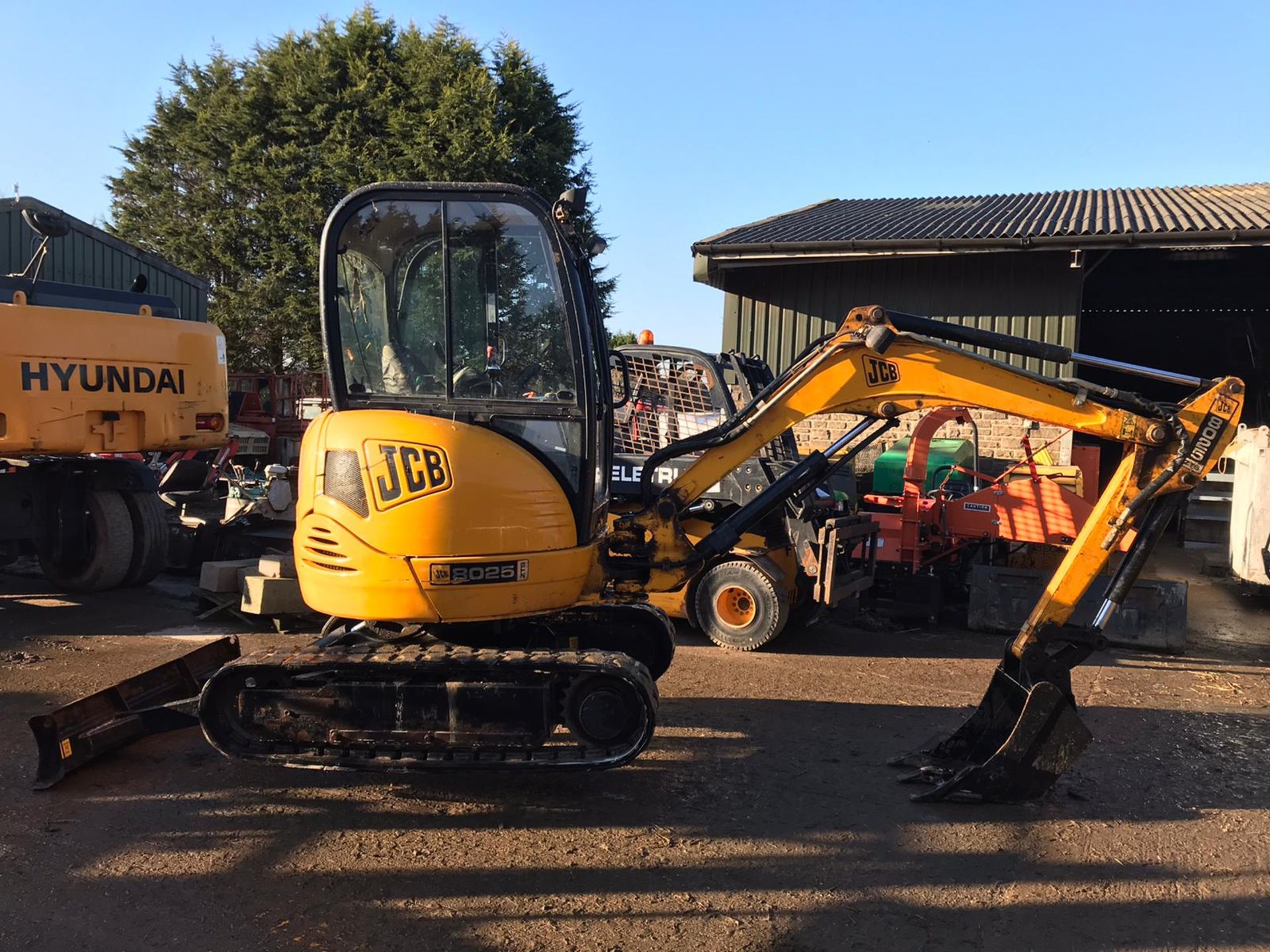 JCB 8025 ZTS TRACKED MINI DIGGER / EXCAVATOR, YEAR 2008, RUNS, WORKS AND DIGS *PLUS VAT* - Image 6 of 6