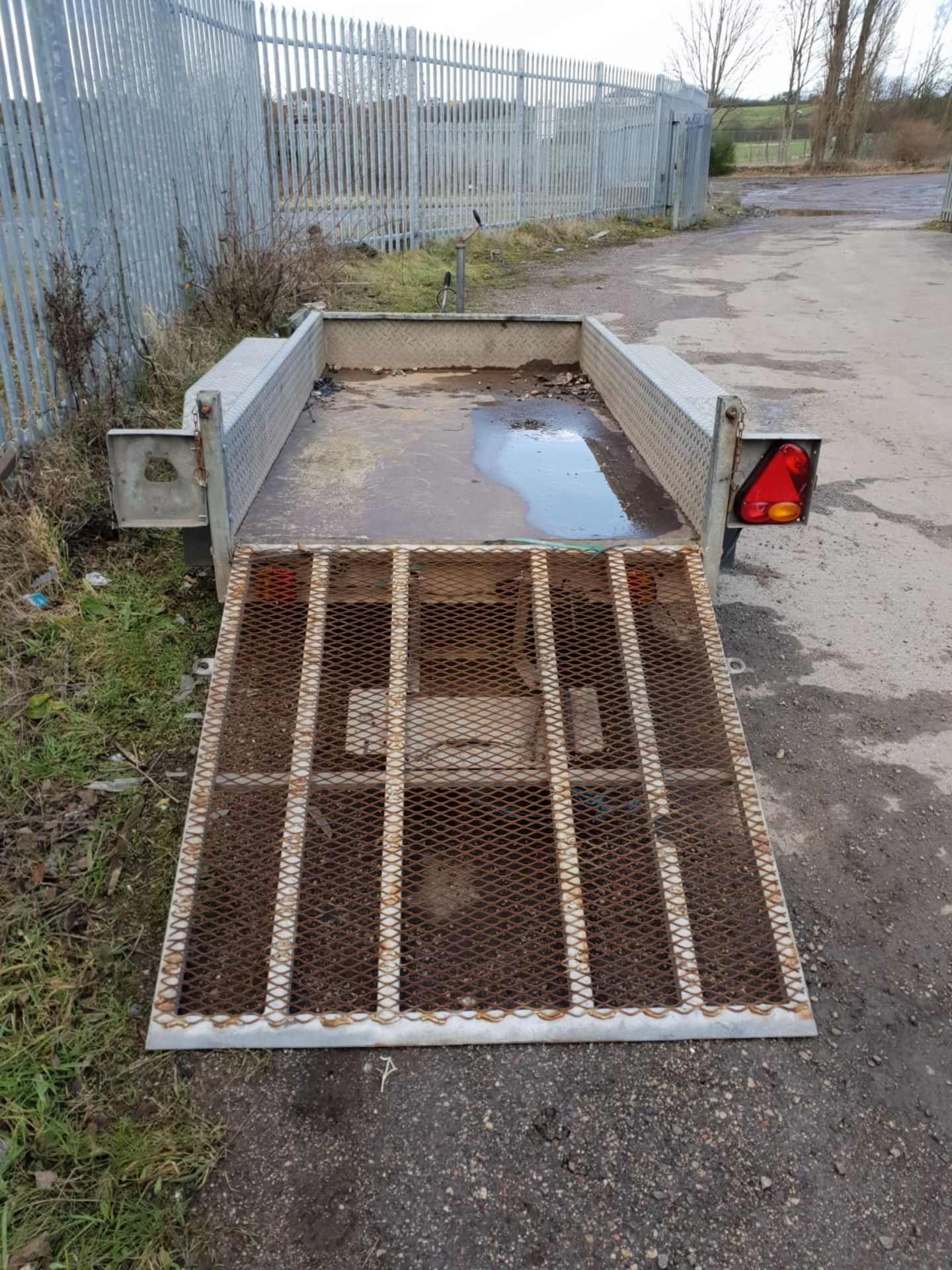 INDESPENSION TWIN AXLE MINI DIGGER PLANT TRAILER GOOD CONDITION SOLID FLOOR, GOOD TYRES *NO VAT* - Image 6 of 7