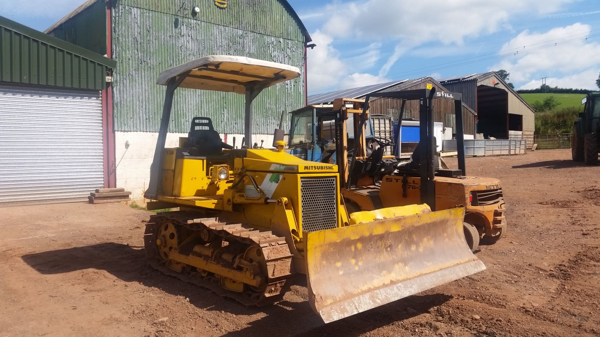 MITSUBISHI BD2G II DOZER, WITH 6 WAY BLADE IN WORKING CONDITION *NO VAT*