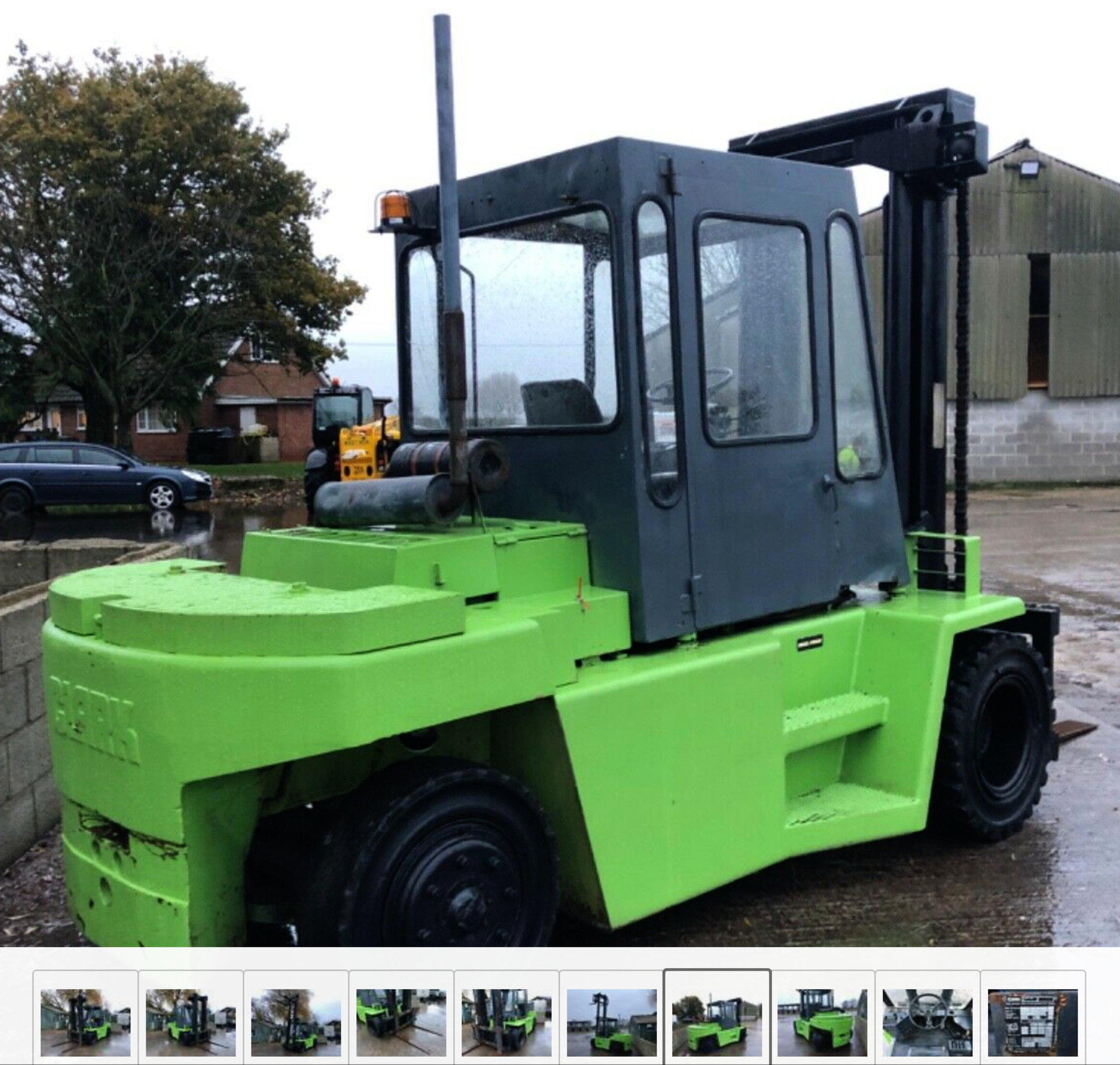 CLARKE DPL 70 5 TON FORK LIFT TRUCK LOW RESERVE - Image 7 of 10