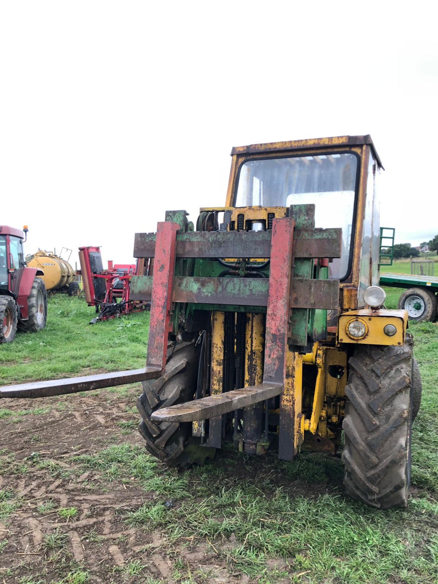 BONSER ROUGH TERRAIN FORK LIFT 3 STAGE MAST CONTAINER SPEC, RUNS WORKS AND LIFTS *NO VAT* - Image 5 of 6