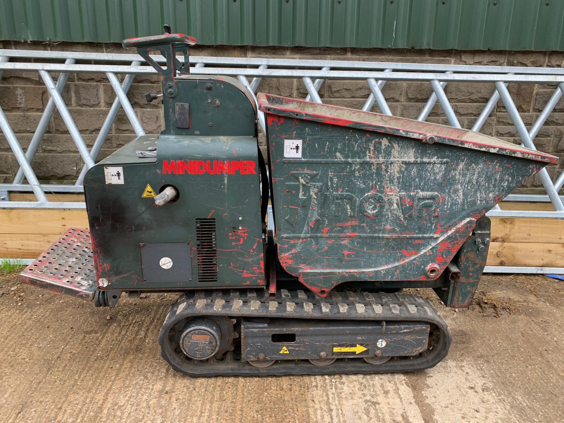 2017 HINOWA HS1100 TRACKED MINI DUMPER, RUNS, WORKS AND TIPS *PLUS VAT* - Image 3 of 10