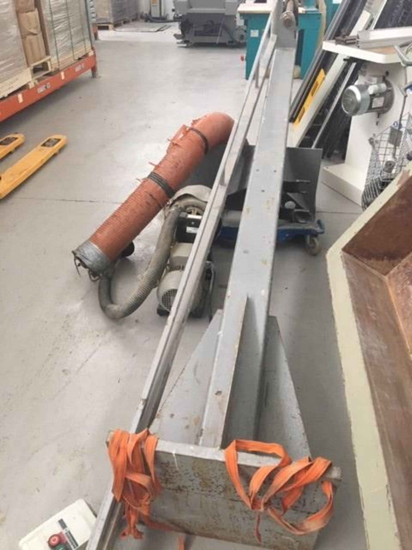 PANEL LIFTER *PLUS VAT*