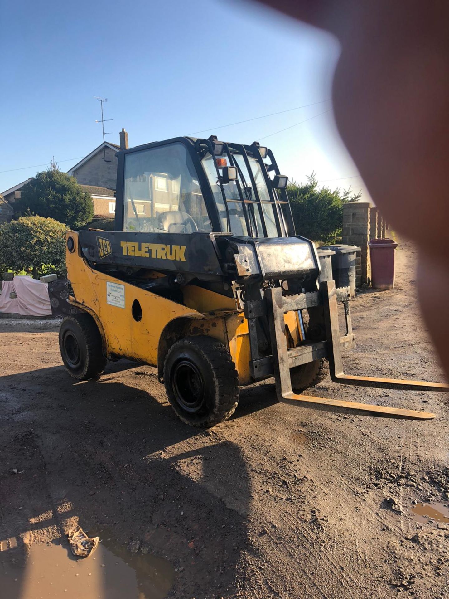 JCB 30D 4 WHEEL DRIVE TELETRUK, YEAR 2002, RUNS, WORKS AND LIFTS *PLUS VAT* - Image 3 of 5