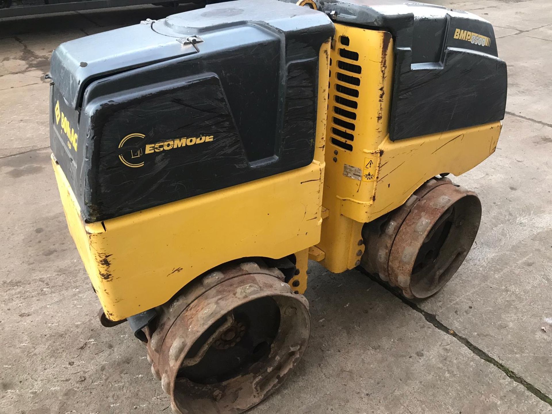 BOMAG TRENCH ROLLER, MODEL BMP8 500, C/W REMOTE CONTROL, KUBOTA DIESEL ENGINE, YEAR 2014 *PLUS VAT* - Image 5 of 13