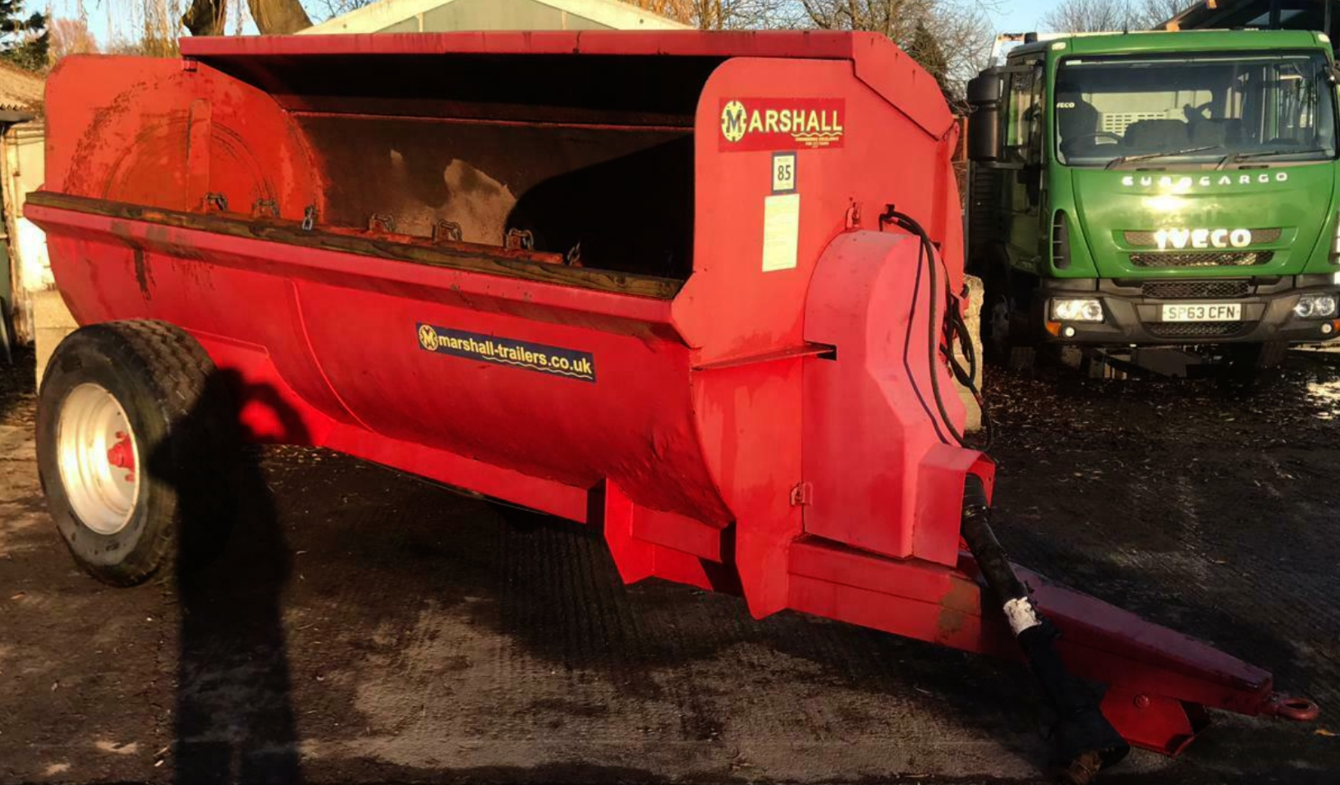 MARSHALL 85 MUCK SPREADER - GOOD CONDITION