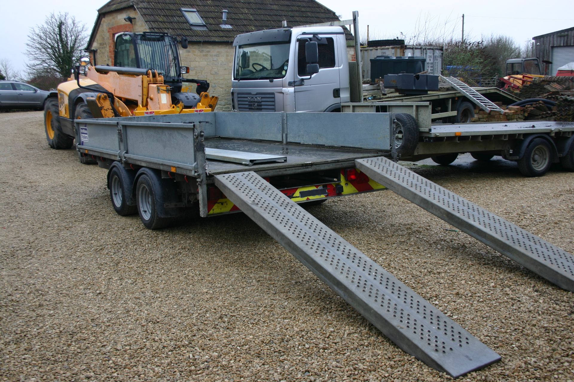 IFOR WILLIAMS 126G TWIN AXLE TRAILER, YEAR 2015, C/W REAR RAMPS, SIDES & SPARE WHEEL *PLUS VAT* - Image 6 of 9