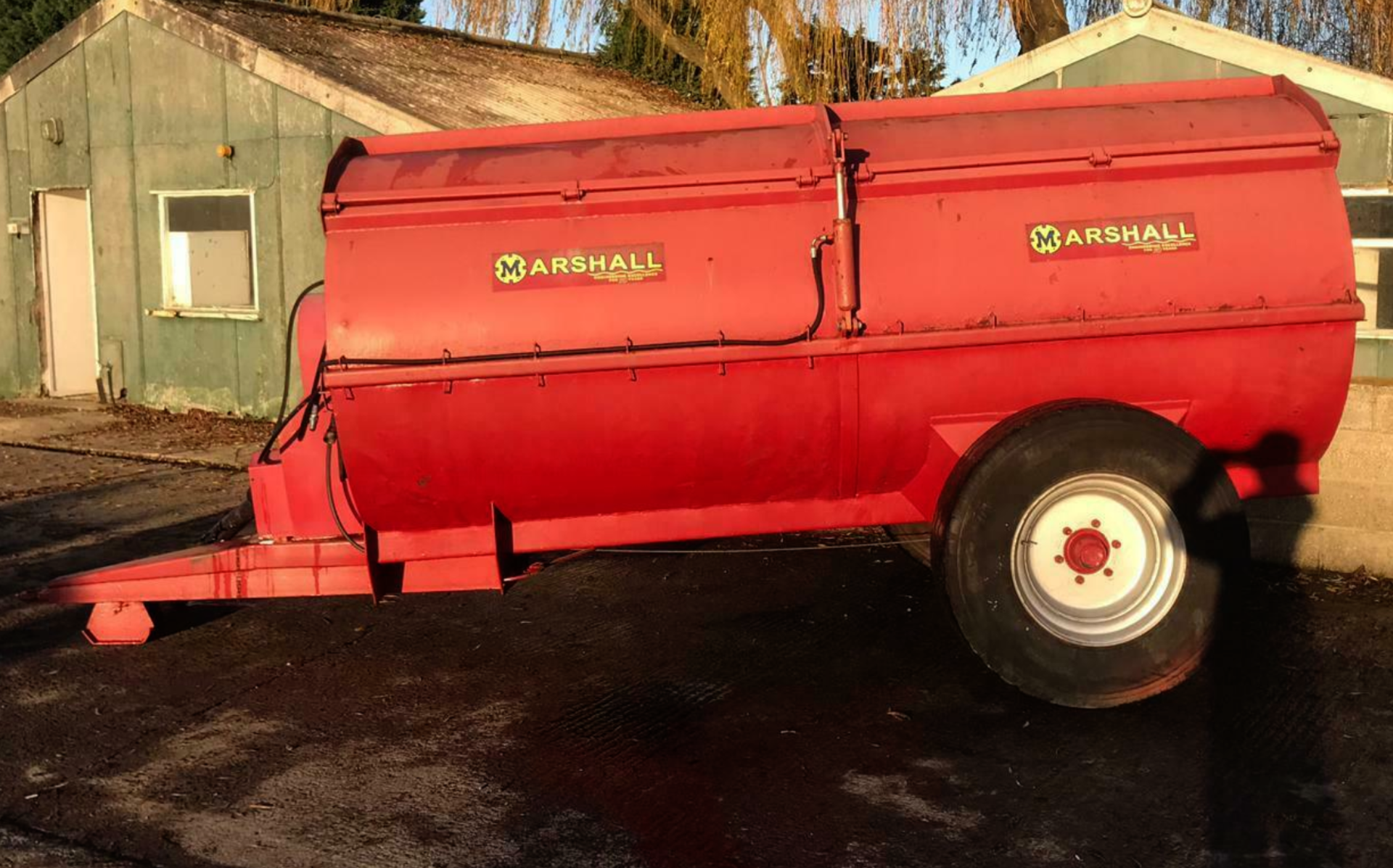 MARSHALL 85 MUCK SPREADER - GOOD CONDITION - Image 5 of 11