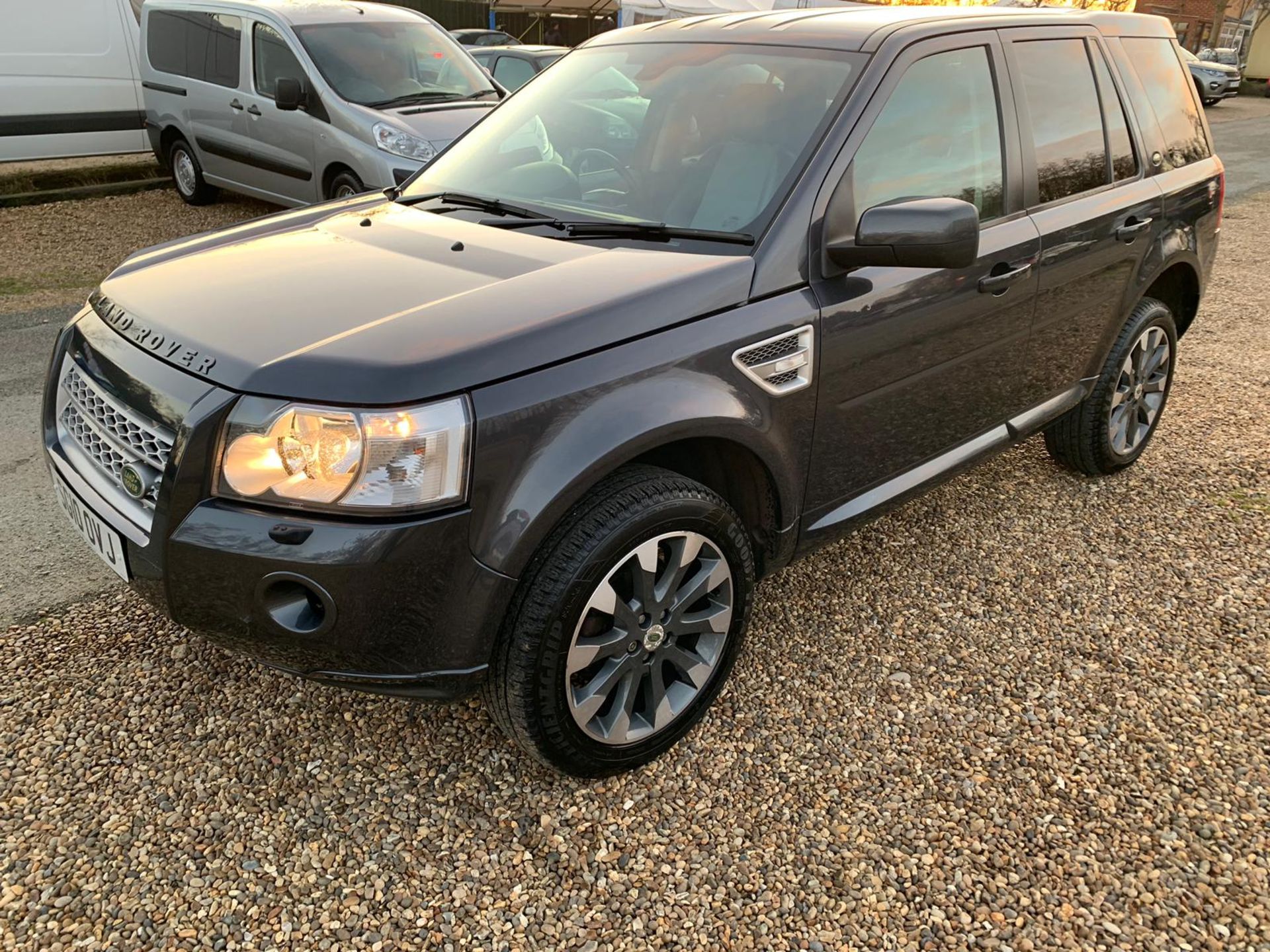 2010/10 REG LAND ROVER FREELANDER SPORT LE TD4 2.2 DIESEL AUTO 4X4, SHOWING 2 FORMER KEEPERS - Image 4 of 13