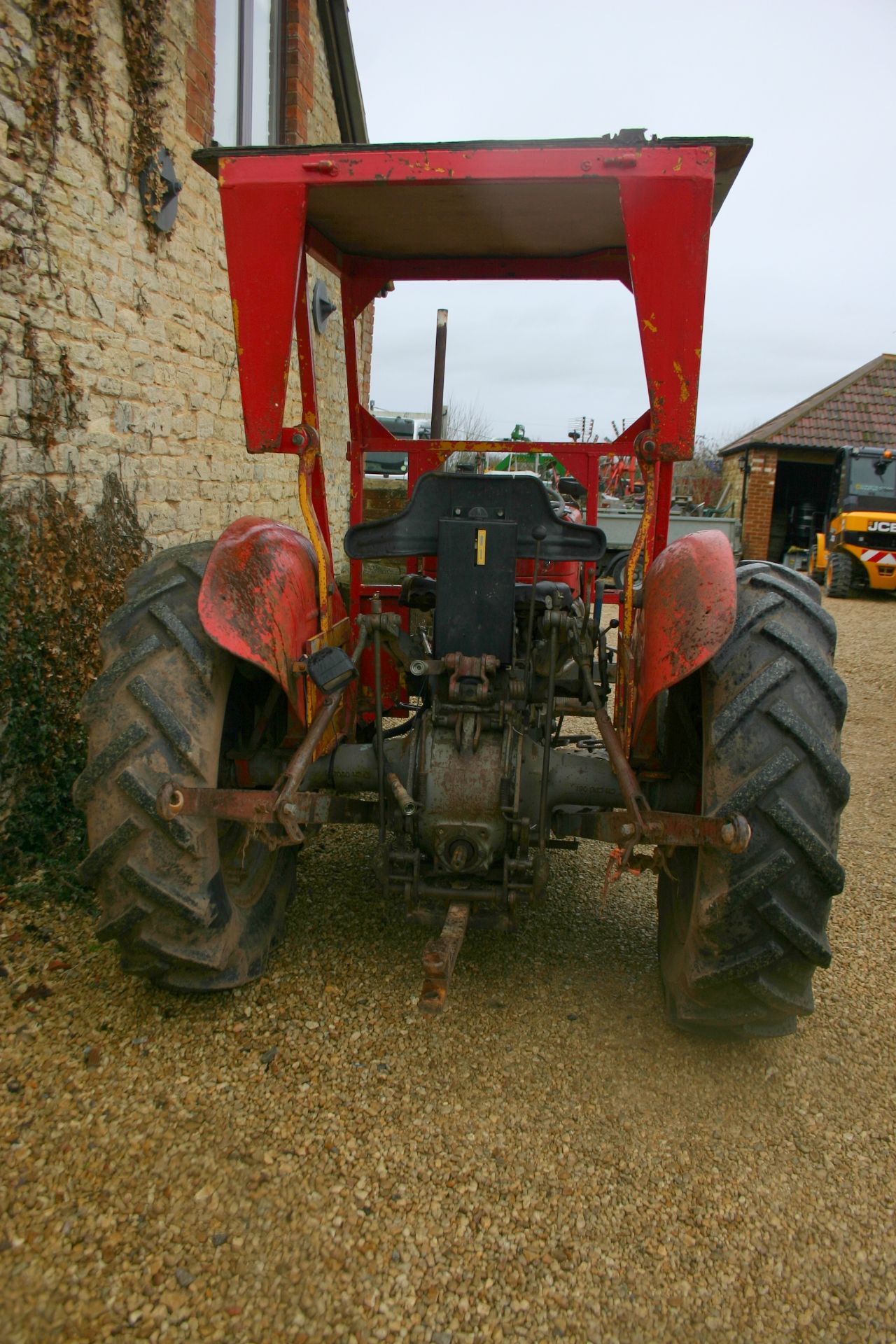 MASSEY FERGUSON 135 TRACTOR, UP TO 3 AVAILABLE *PLUS VAT* - Image 5 of 9