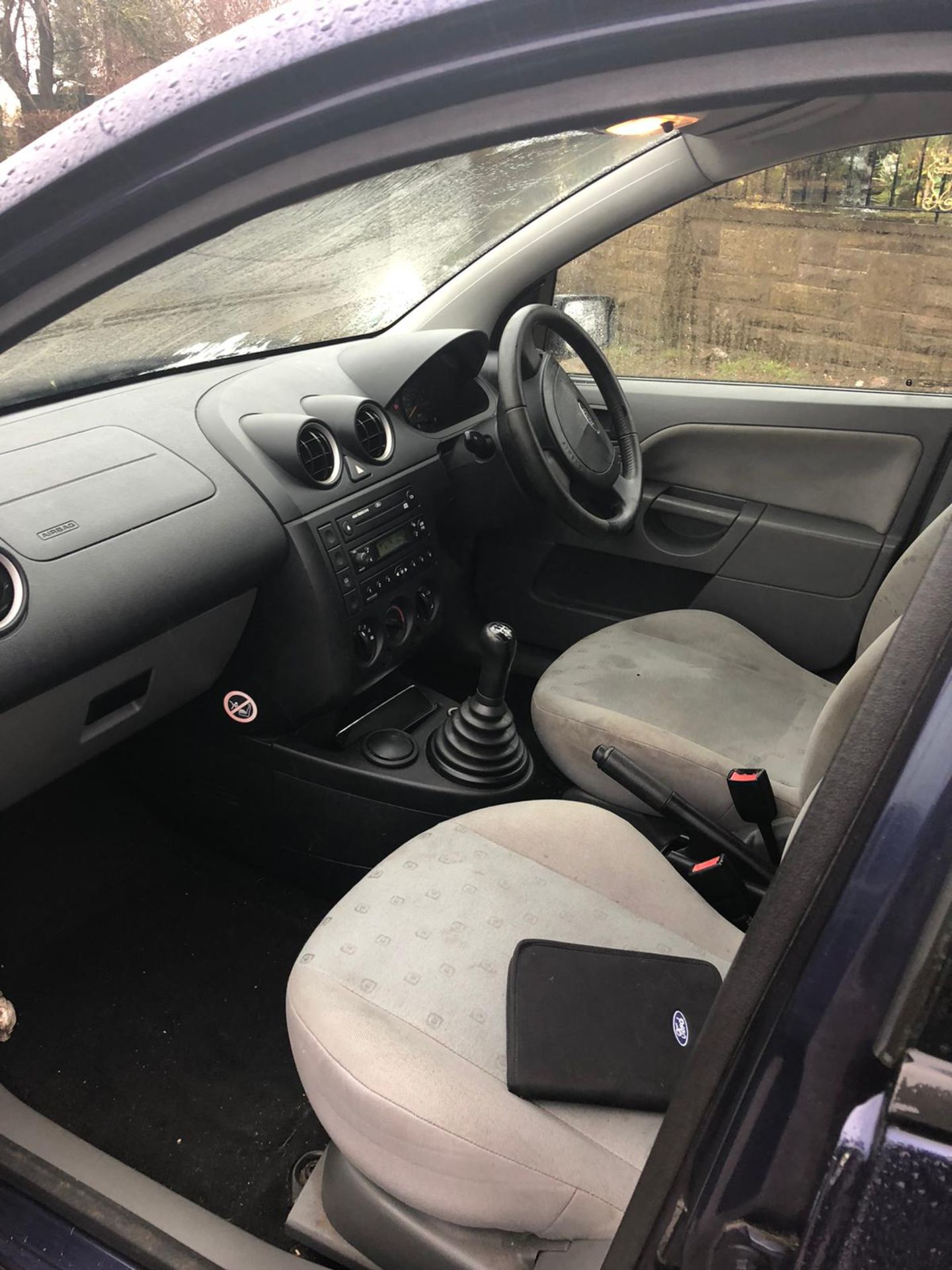 2002/52 REG FORD FIESTA FINESSE 1.3 PETROL BLUE 5 DOOR HATCHBACK, SHOWING 3 FORMER KEEPERS *NO VAT* - Image 8 of 8