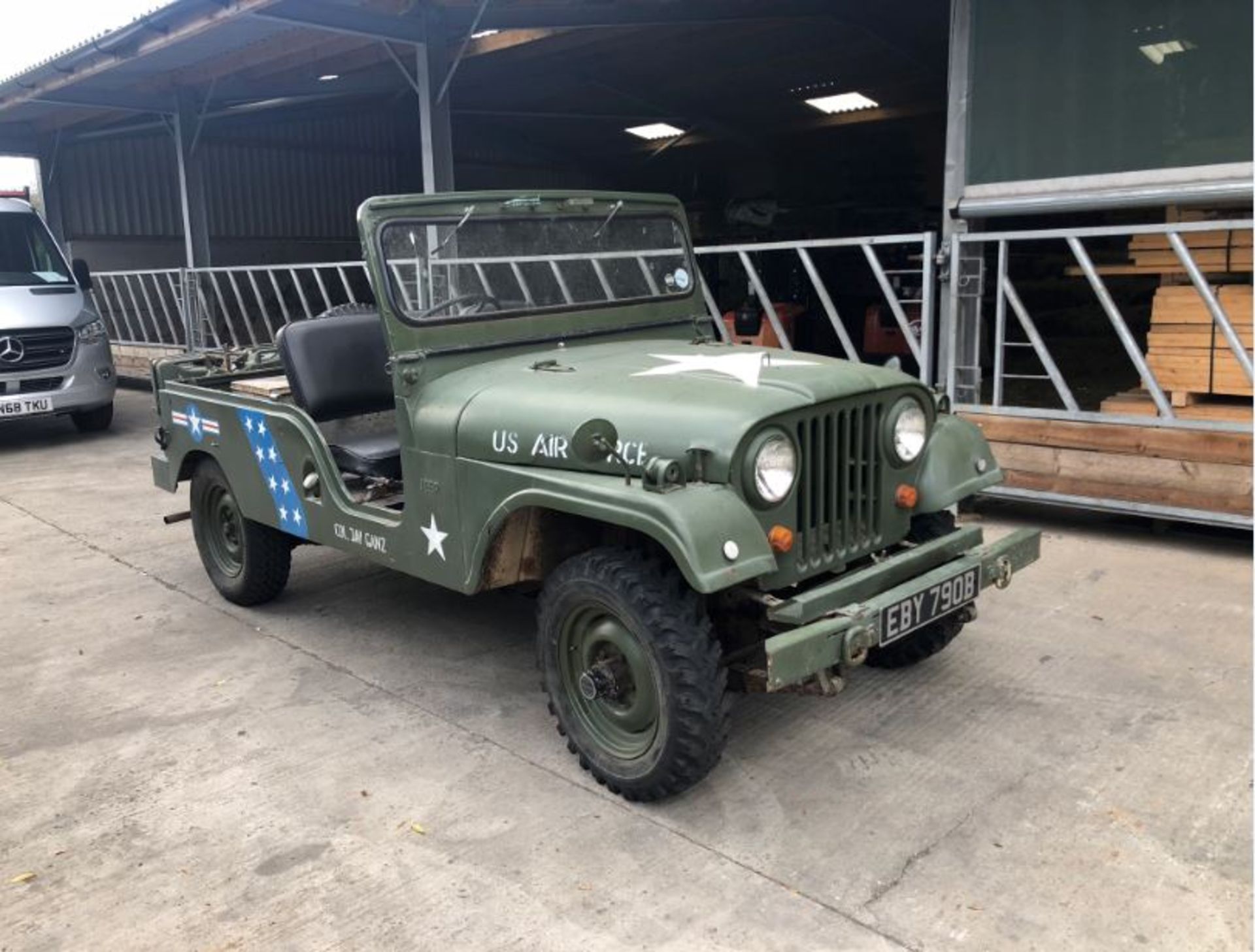 WILLYS JEEP CJ6 YEAR 1964, RIGHT HAND DRIVE, ONLY 26751 MILES *PLUS VAT* - Bild 2 aus 6