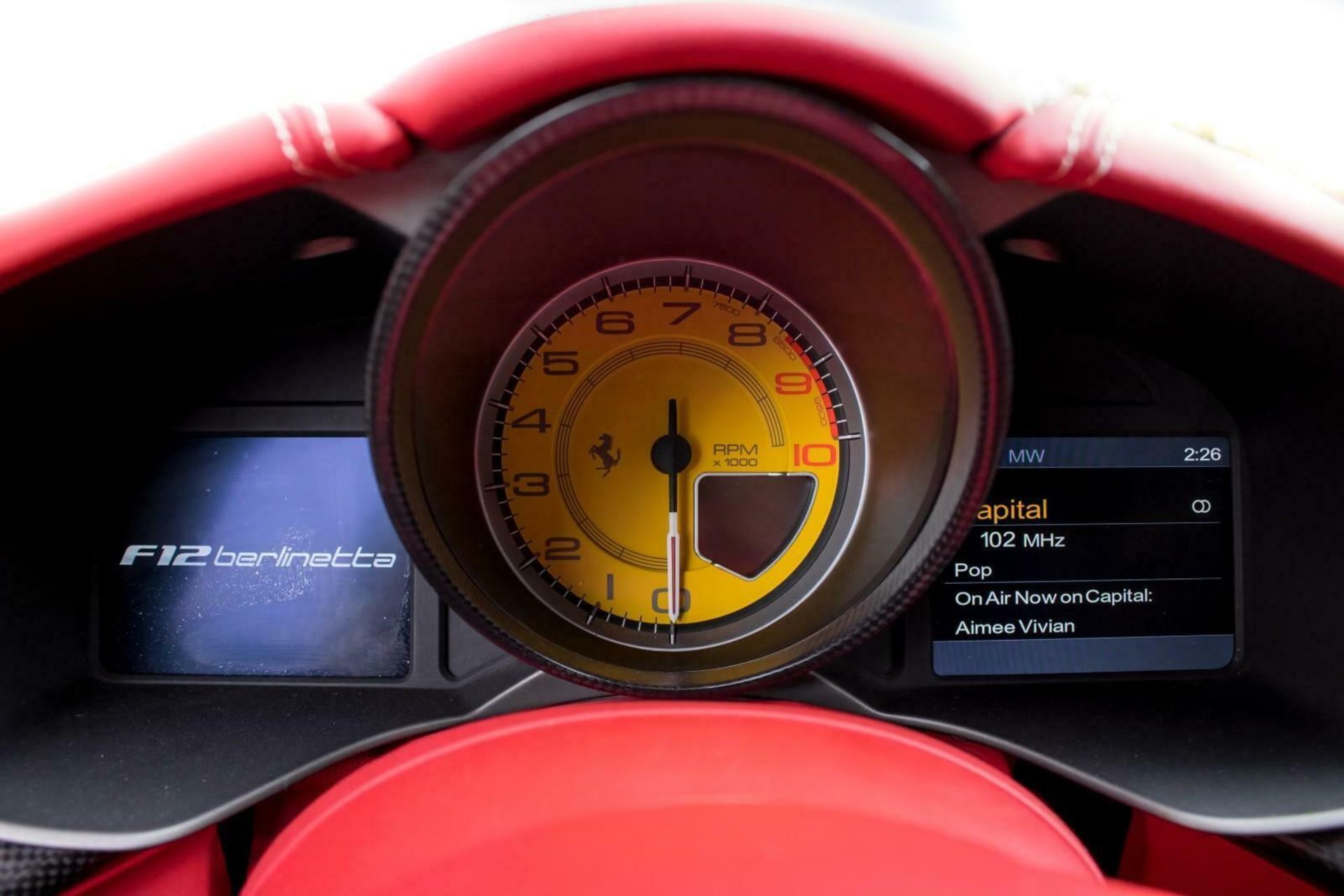 FERRARI F12 BERLINETTA 6.2L (740 PS) (S/S) F1 DUAL CLUTCH LHD, UK REGISTERED - Image 7 of 12