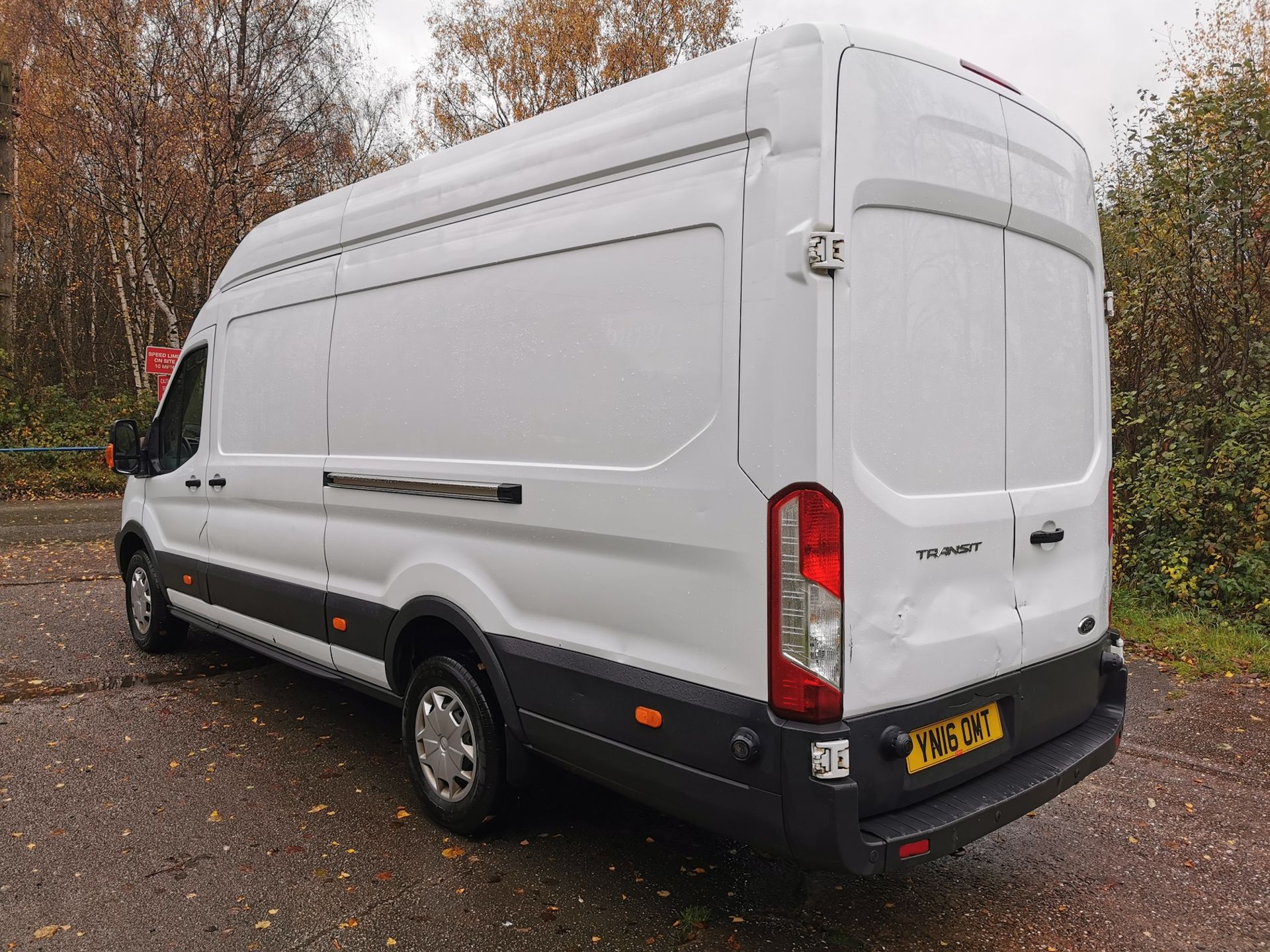 2016/16 REG FORD TRANSIT L4 JUMBO 350 TREND 2.2 DIESEL WHITE PANEL VAN, ONE OWNER *NO VAT* - Image 4 of 18