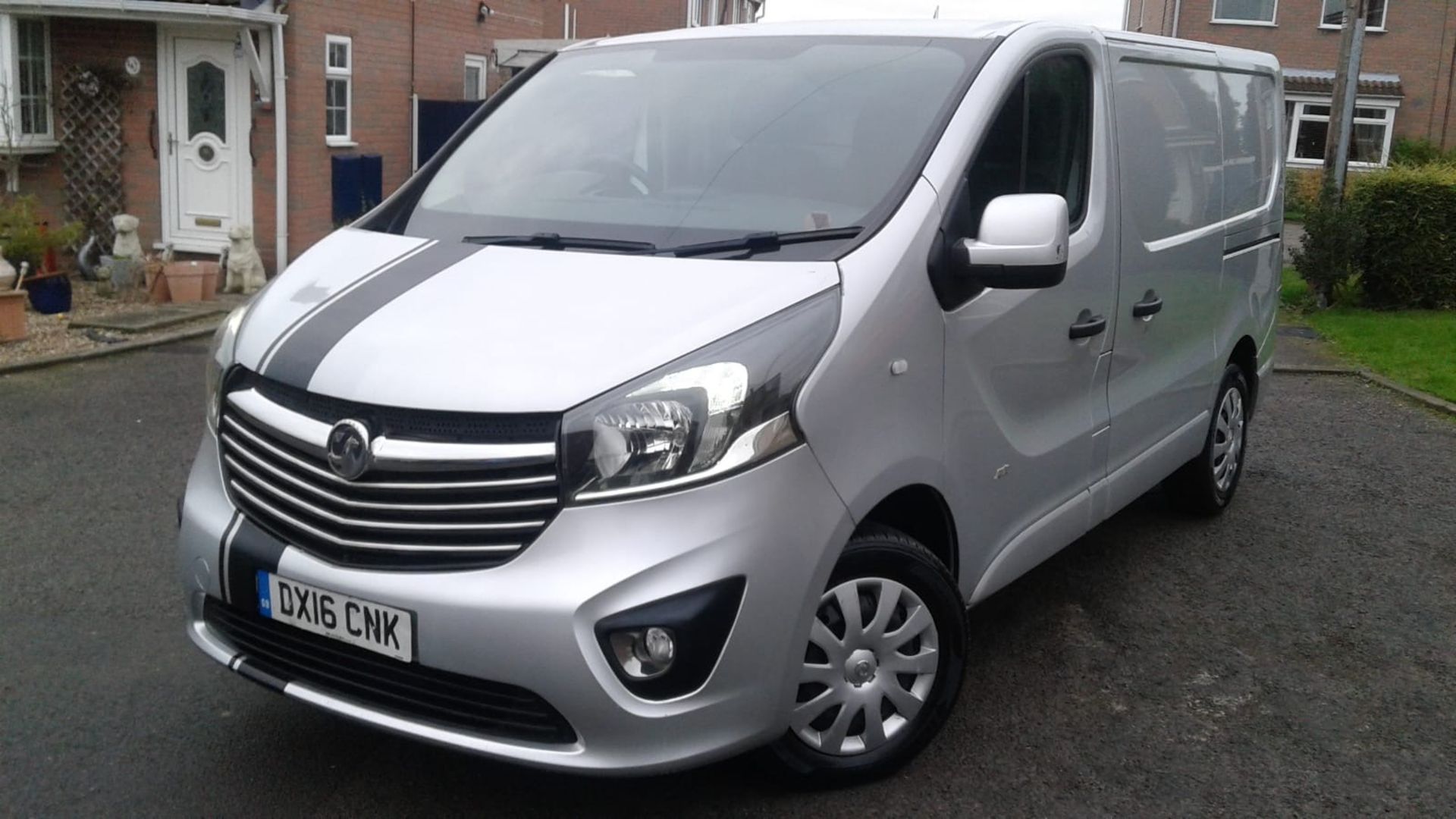 2016 VAUXHALL VIVARO 2700 SPORTIVE CDTI 6 SPEED MANUAL NO VAT ON LOT ! - Image 7 of 16