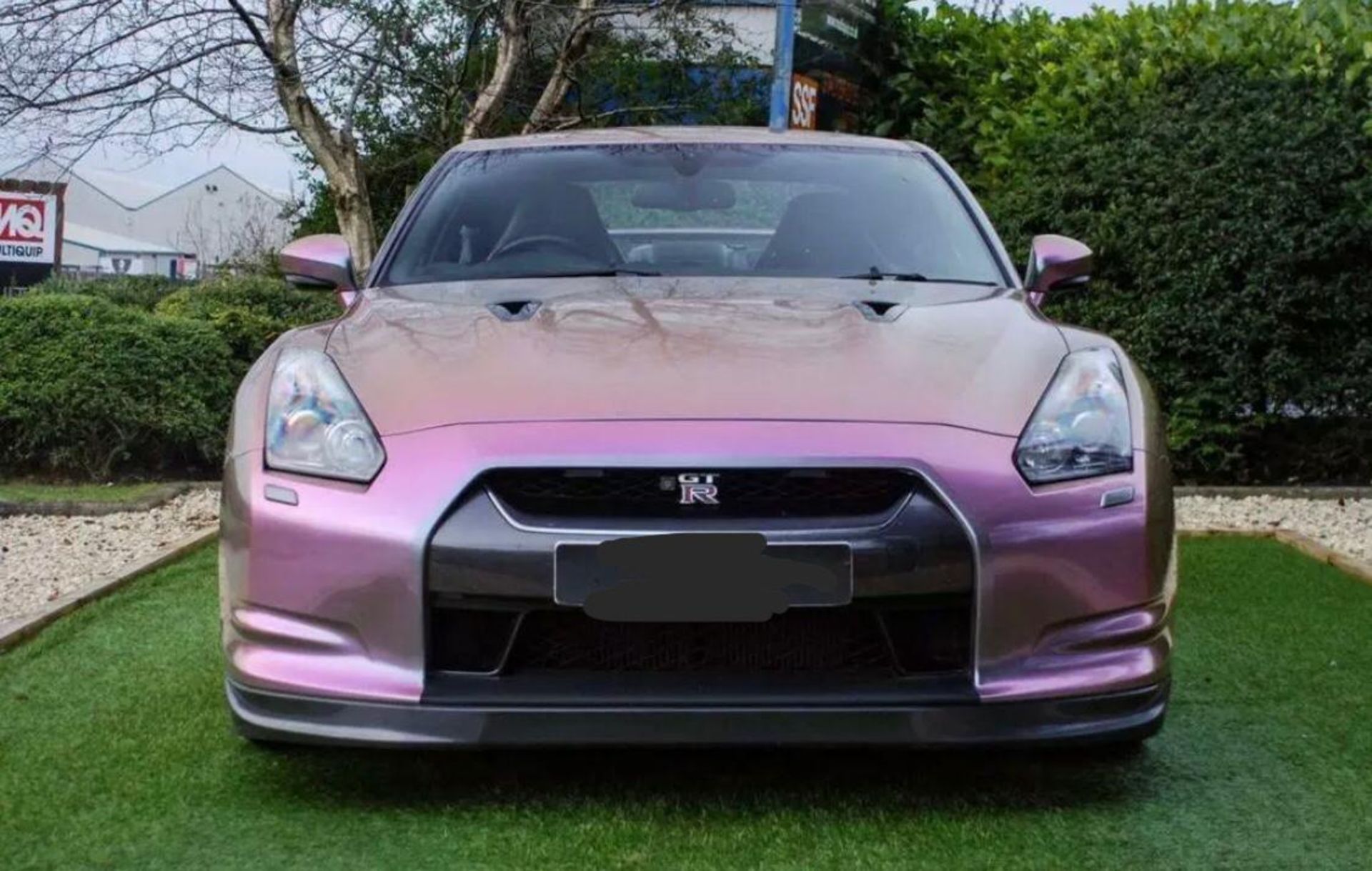 2009 NISSAN GT-R R35 BLACK EDITION 3.8L PETROL COUPE 2DR 479 BHP, CUSTOM PEARLESCENT WRAP *NO VAT* - Image 2 of 11