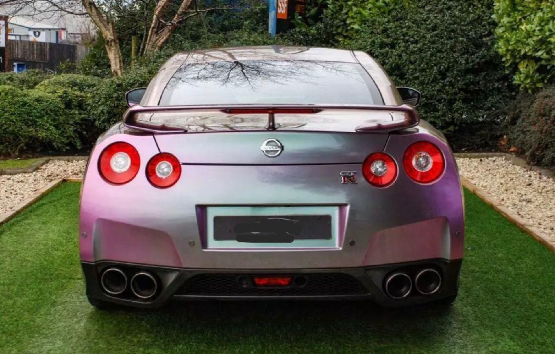 2009 NISSAN GT-R R35 BLACK EDITION 3.8L PETROL COUPE 2DR 479 BHP, CUSTOM PEARLESCENT WRAP *NO VAT* - Image 4 of 11