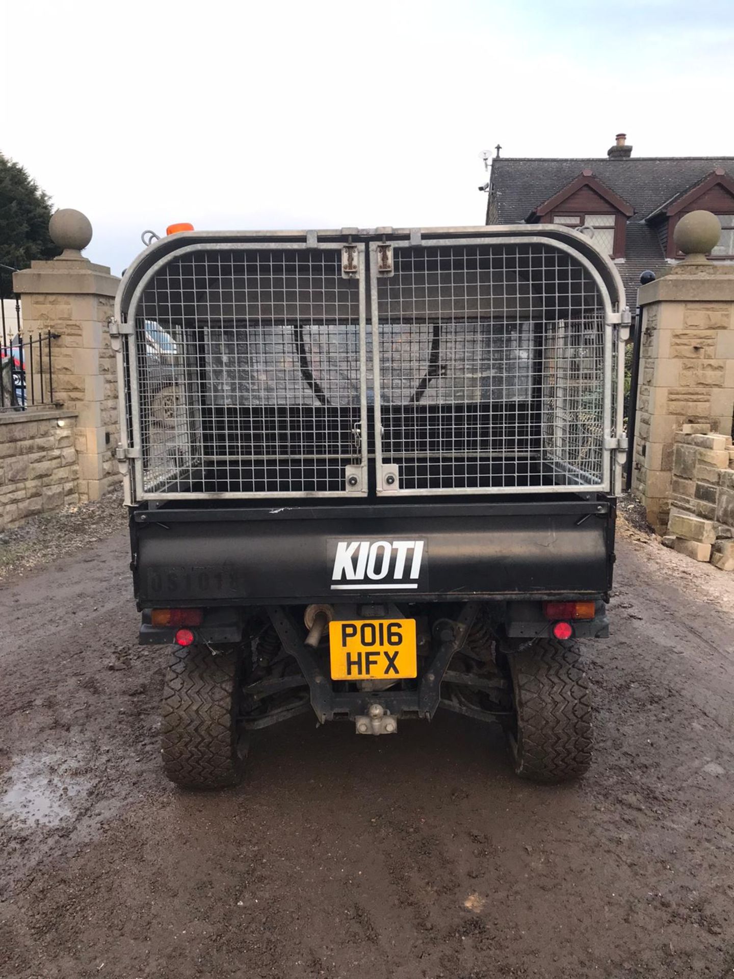 KIOTI MEC 2210 4X4 TIPPER BUGGY, POWER STEERING, YEAR 2016, HYDRAULIC TIP, GOOD CONDITION *PLUS VAT* - Bild 4 aus 5