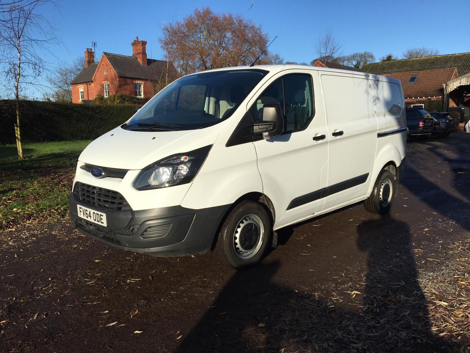 2014/64 REG FORD TRANSIT CUSTOM 270 ECO-TECH 2.2 DIESEL WHITE PANEL VAN, SHOWING 0 FORMER KEEPERS - Image 3 of 12