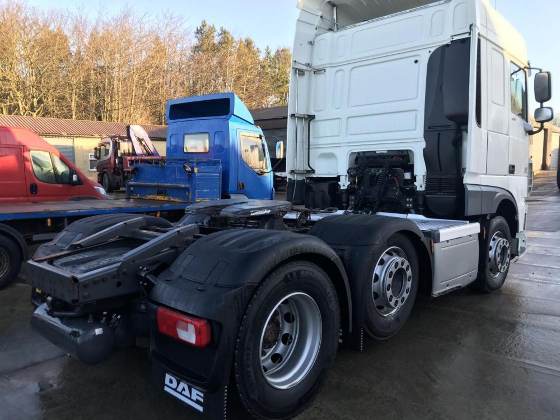 2014/64 REG DAF XF 460 6X2 HEAVY HAULAGE DIESEL TRACTOR UNIT EURO 6 MID LIFT AUTO BOX AIR CON - Image 4 of 18