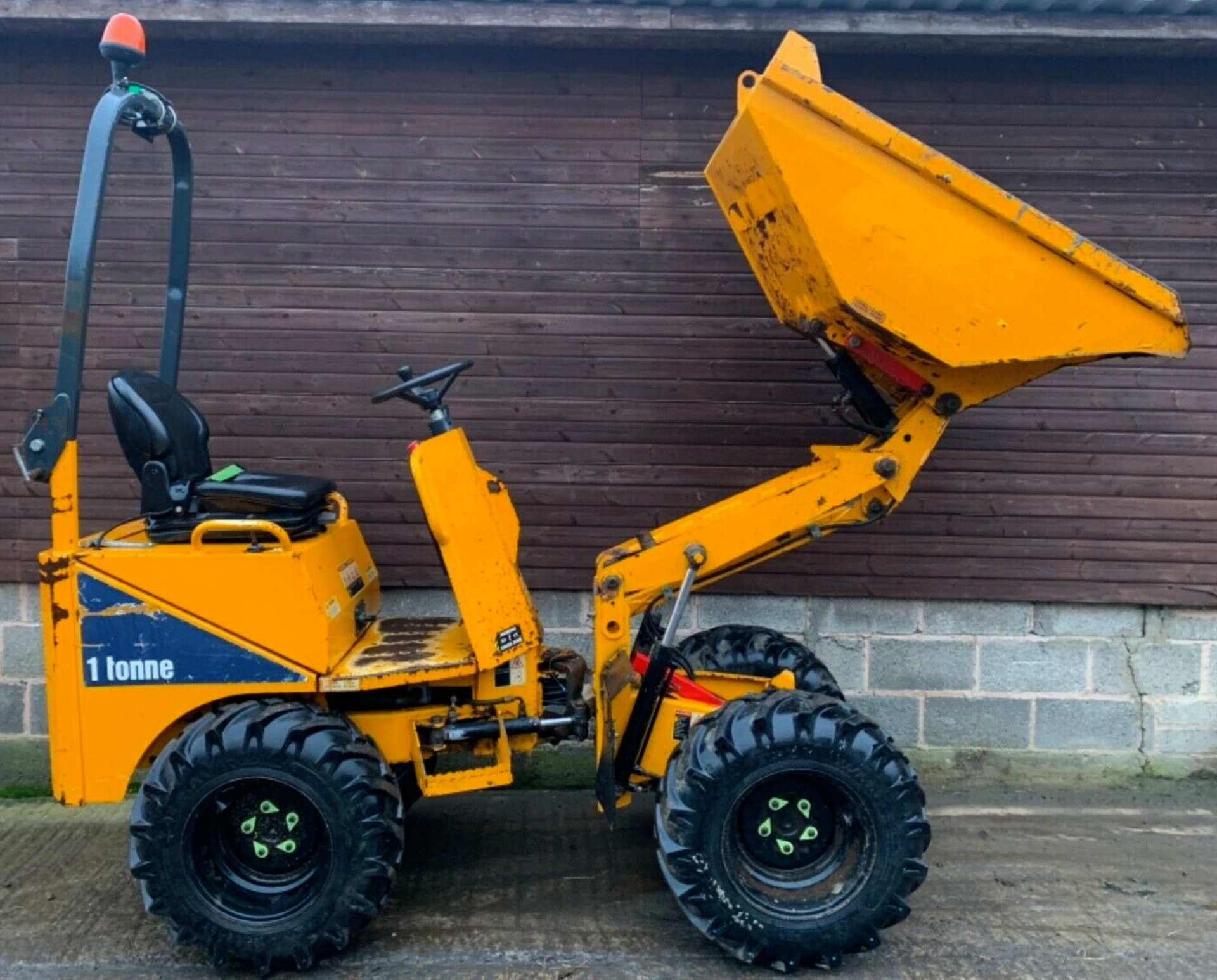 2014 THWAITES 1 TON HIGH TIP SKIP LOADER DUMPER 4X4 - Image 3 of 10