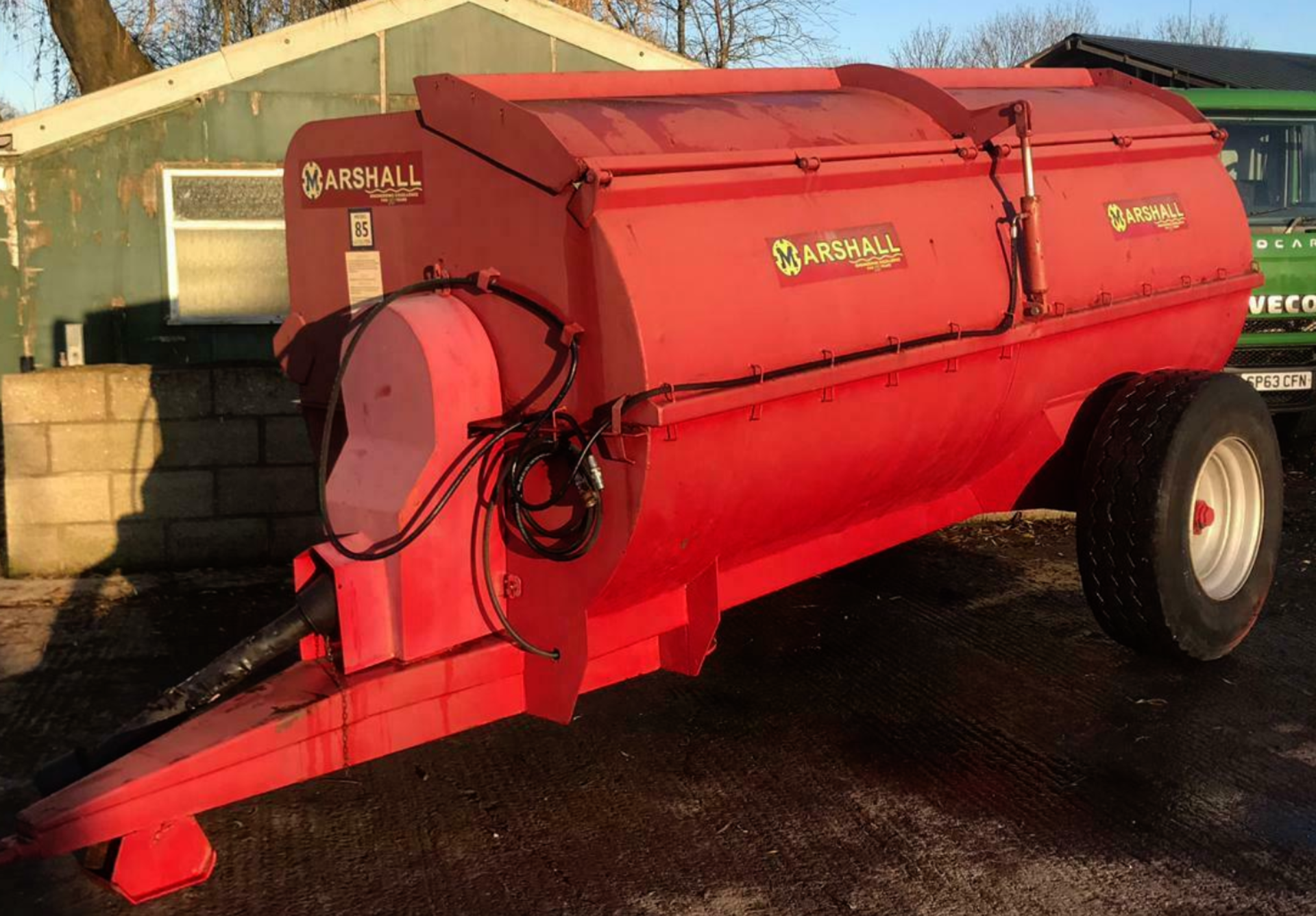 MARSHALL 85 MUCK SPREADER - GOOD CONDITION - Image 2 of 11