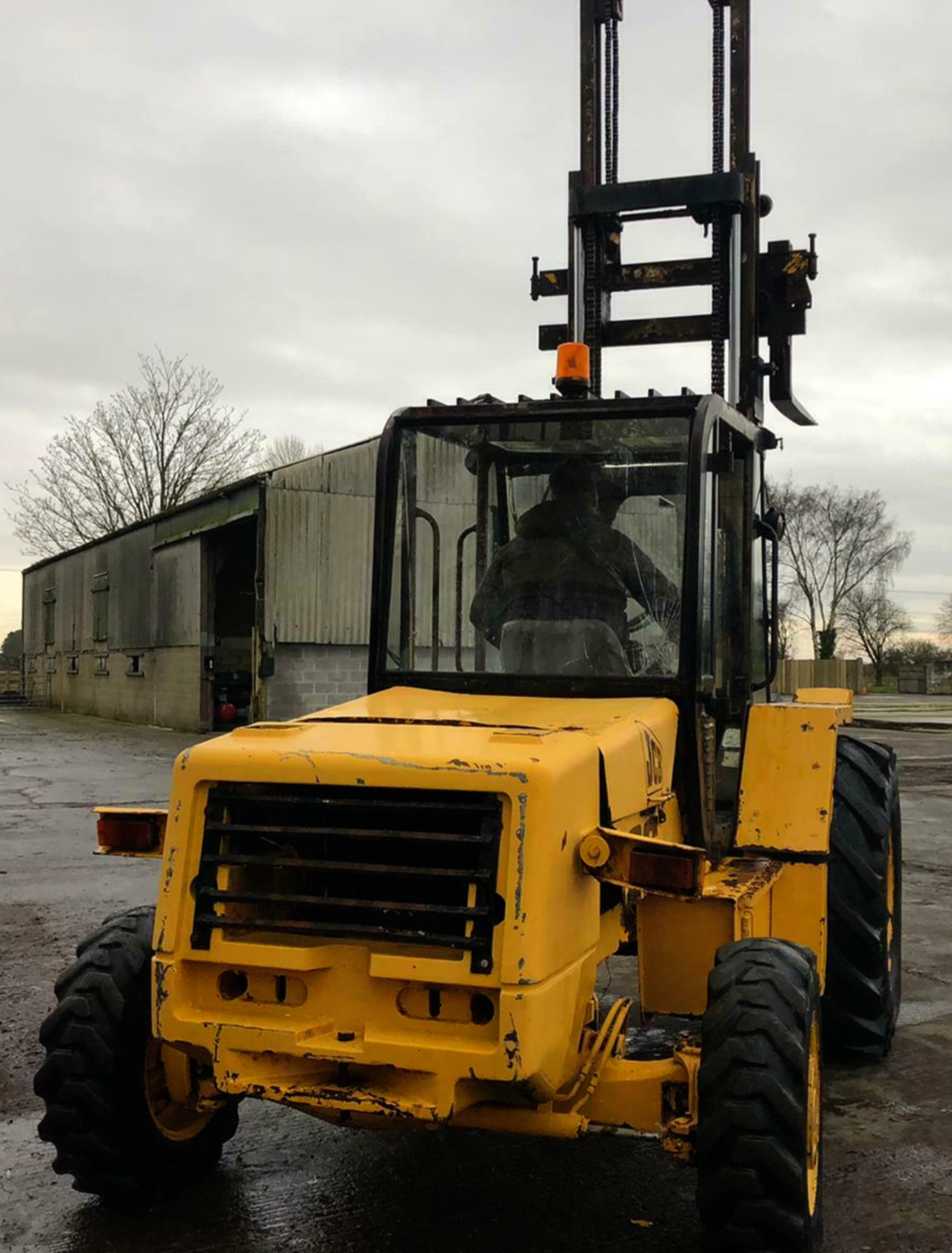 JCB 926 ROUGH TERRAIN FORK LIFT TRUCK 4 X 4 - Image 5 of 11