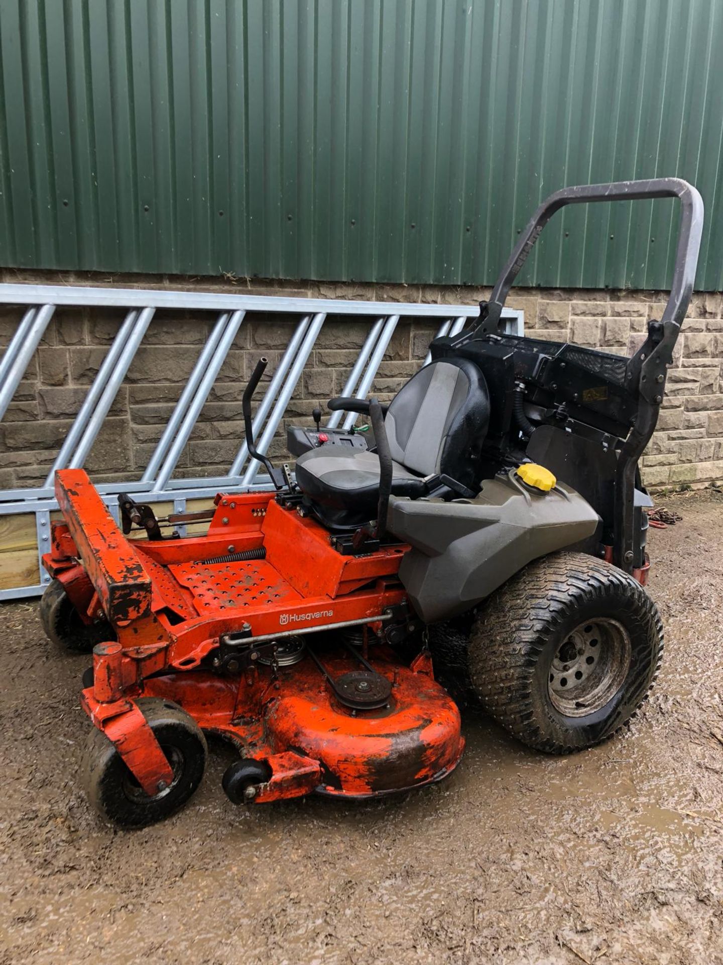 2012 HUSQVARNA PZ 29D ZERO TURN RIDE ON DIESEL LAWN MOWER *PLUS VAT* - Image 3 of 13