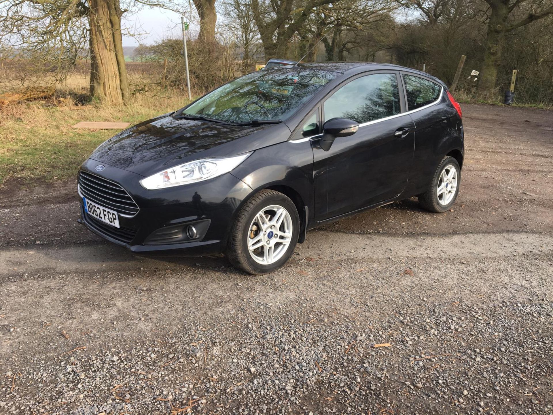 2013/62 REG FORD FIESTA ZETEC 1.25 PETROL BLACK 3DR HATCHBACK, SHOWING 2 FORMER KEEPERS *NO VAT* - Image 4 of 17