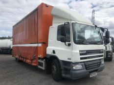 2009/09 REG DAF TRUCKS CF 65.220 18 TON CURTAIN SIDE TRUCK GLASS RACKS EURO 5 MANUAL GEARBOX AIR CON