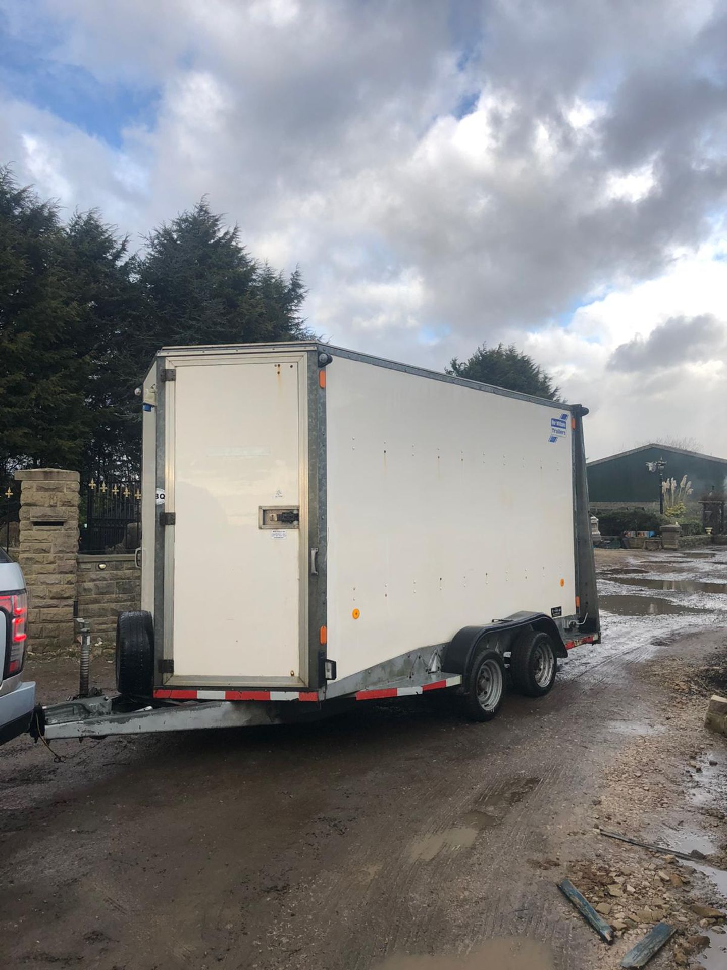 IFOR WILLIAMS BV126G TWIN AXLE 3.5 TON BOX TRAILER, GOOD SOLID TRAILER *NO VAT*